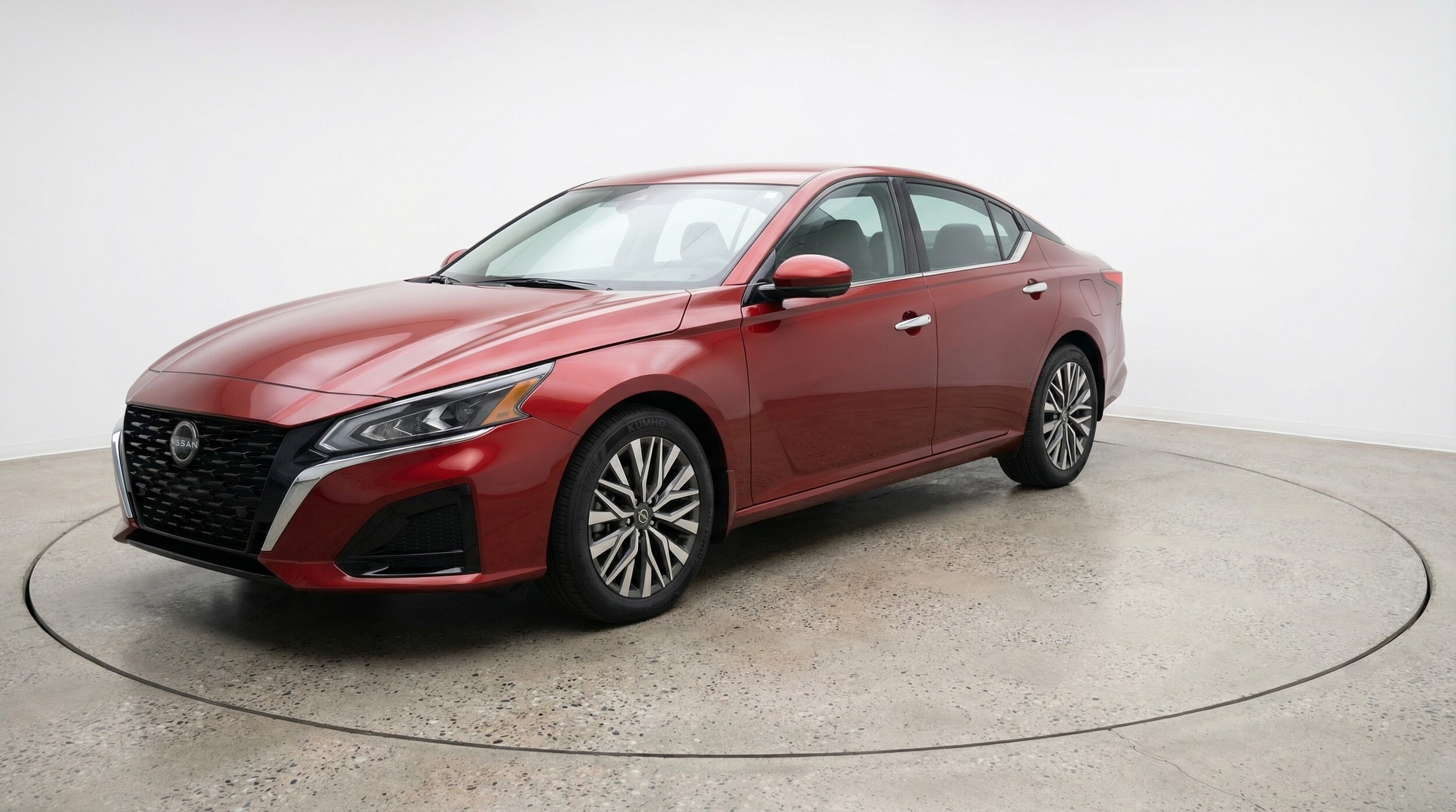 Thumbnail: 2025 Nissan Altima - 3