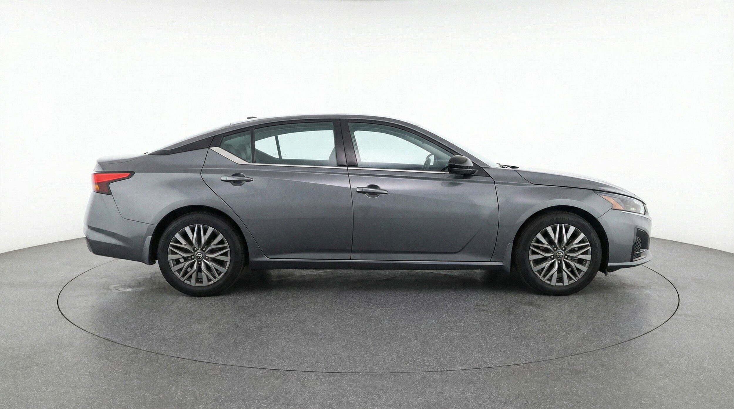 Thumbnail: 2025 Nissan Altima - 8