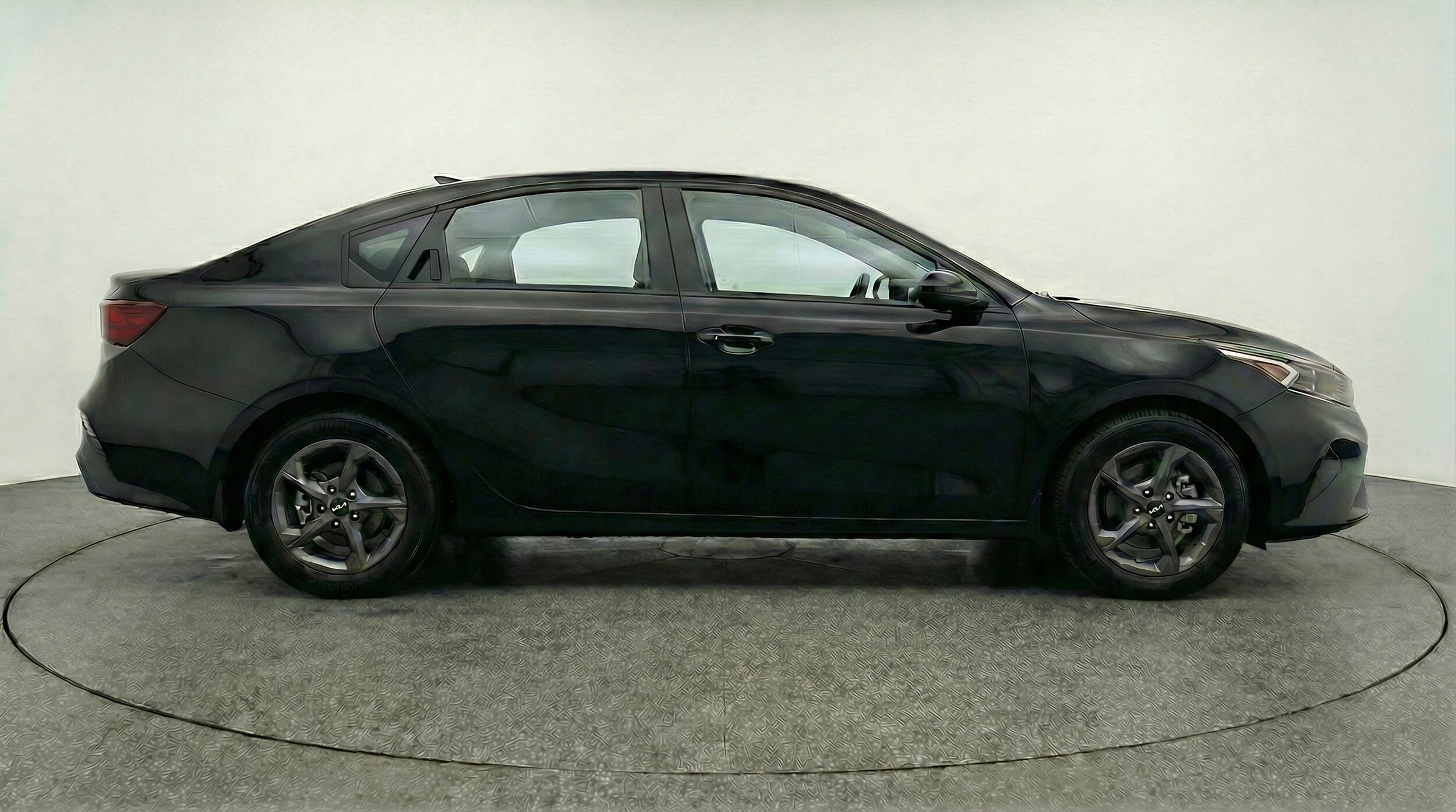 Thumbnail: 2025 Kia K4 - 8
