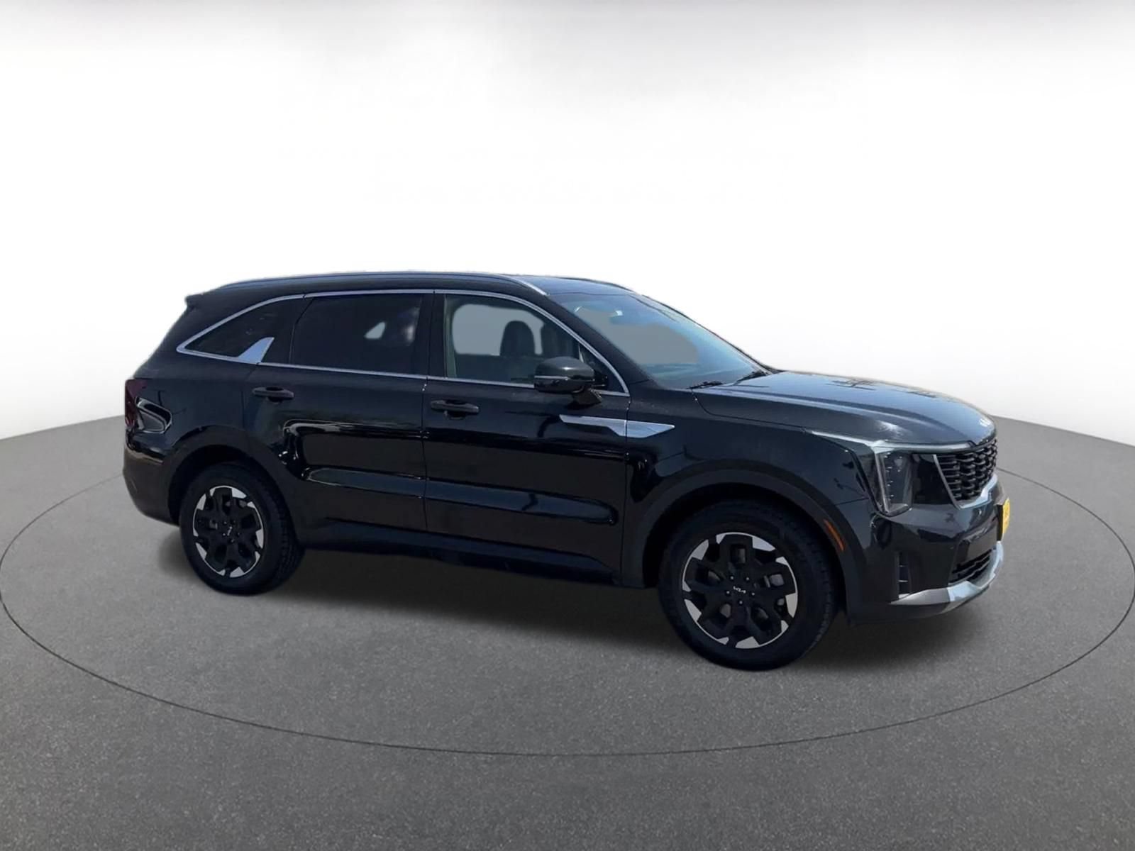 Thumbnail: 2024 Kia Sorento - 2