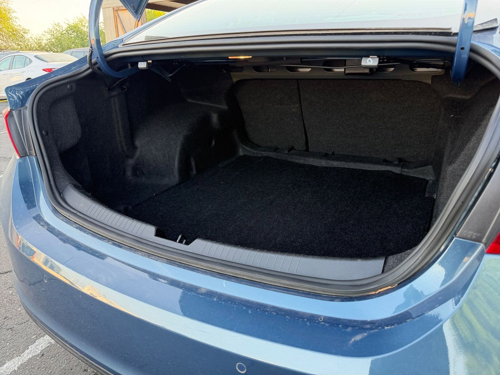 Thumbnail: 2024 Chevrolet Malibu - 33