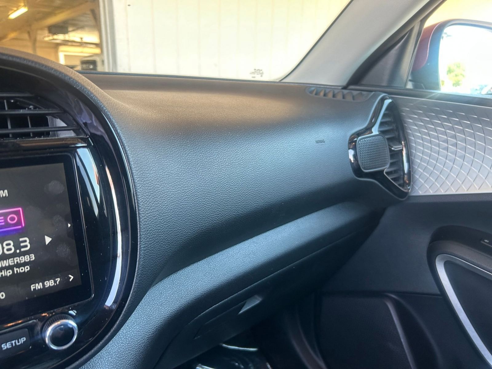 Thumbnail: 2023 Kia Soul - 34