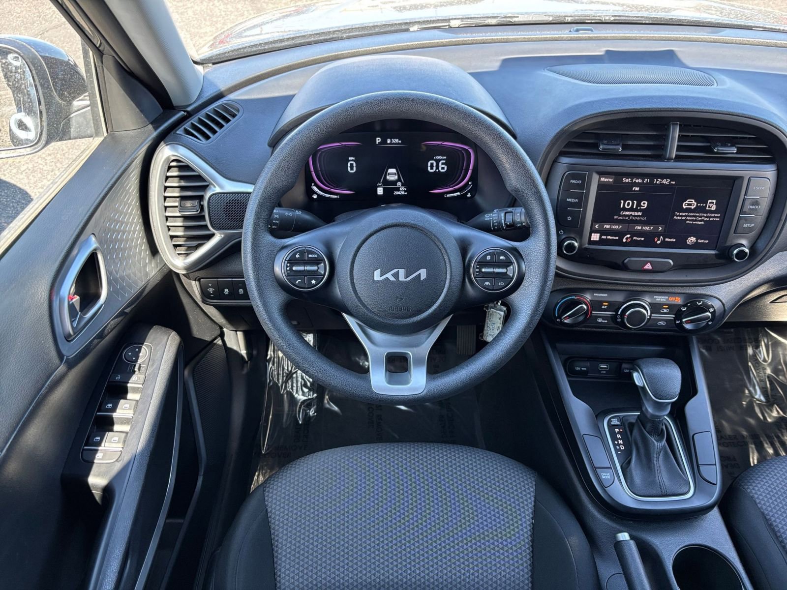 Thumbnail: 2025 Kia Soul - 32