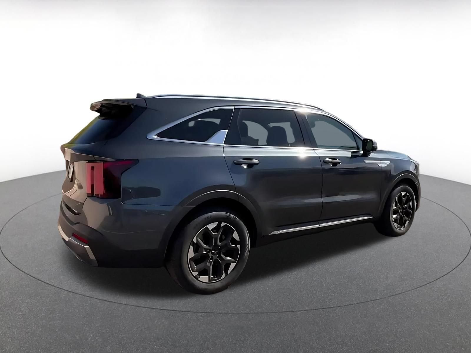 Thumbnail: 2024 Kia Sorento - 14