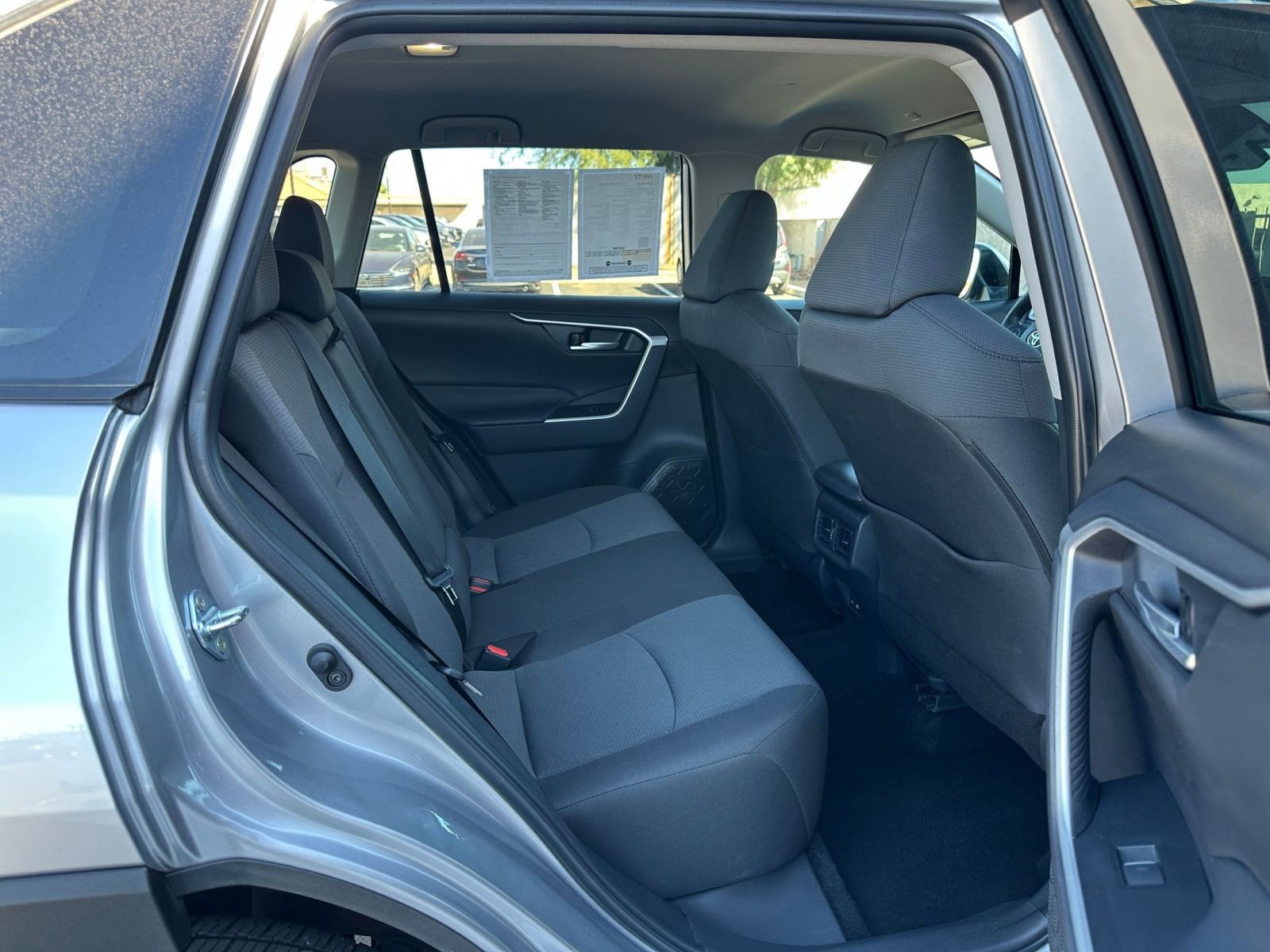 Thumbnail: 2025 Toyota RAV4 - 25