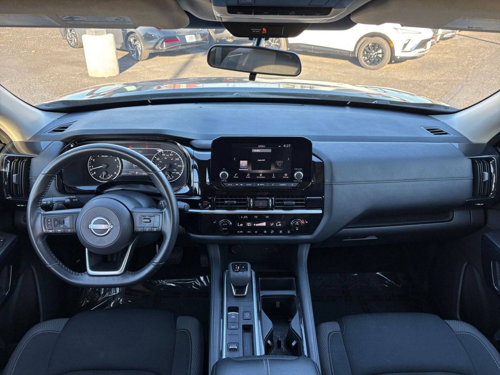 Thumbnail: 2025 Nissan Pathfinder - 35