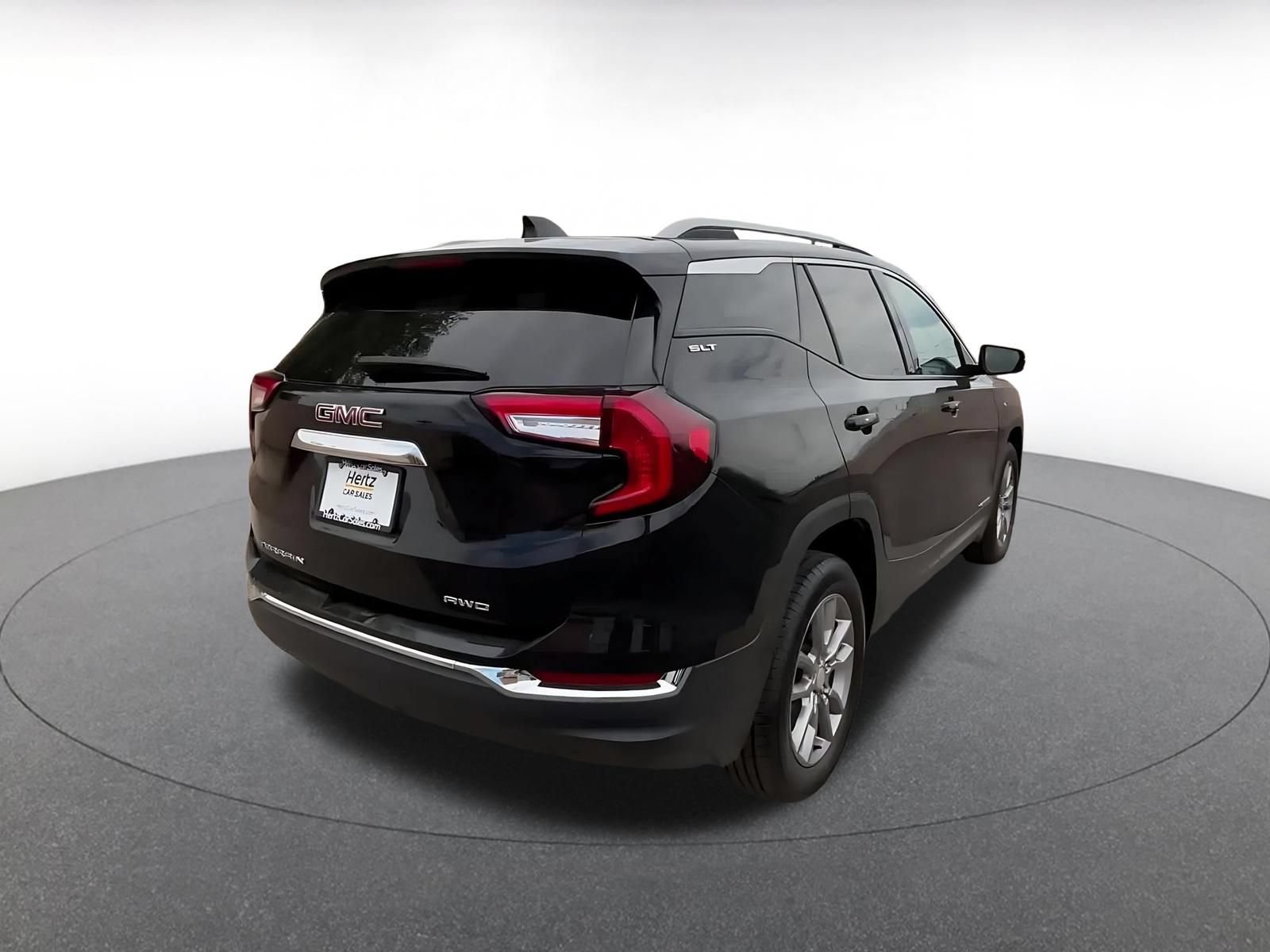 Thumbnail: 2024 GMC Terrain - 14