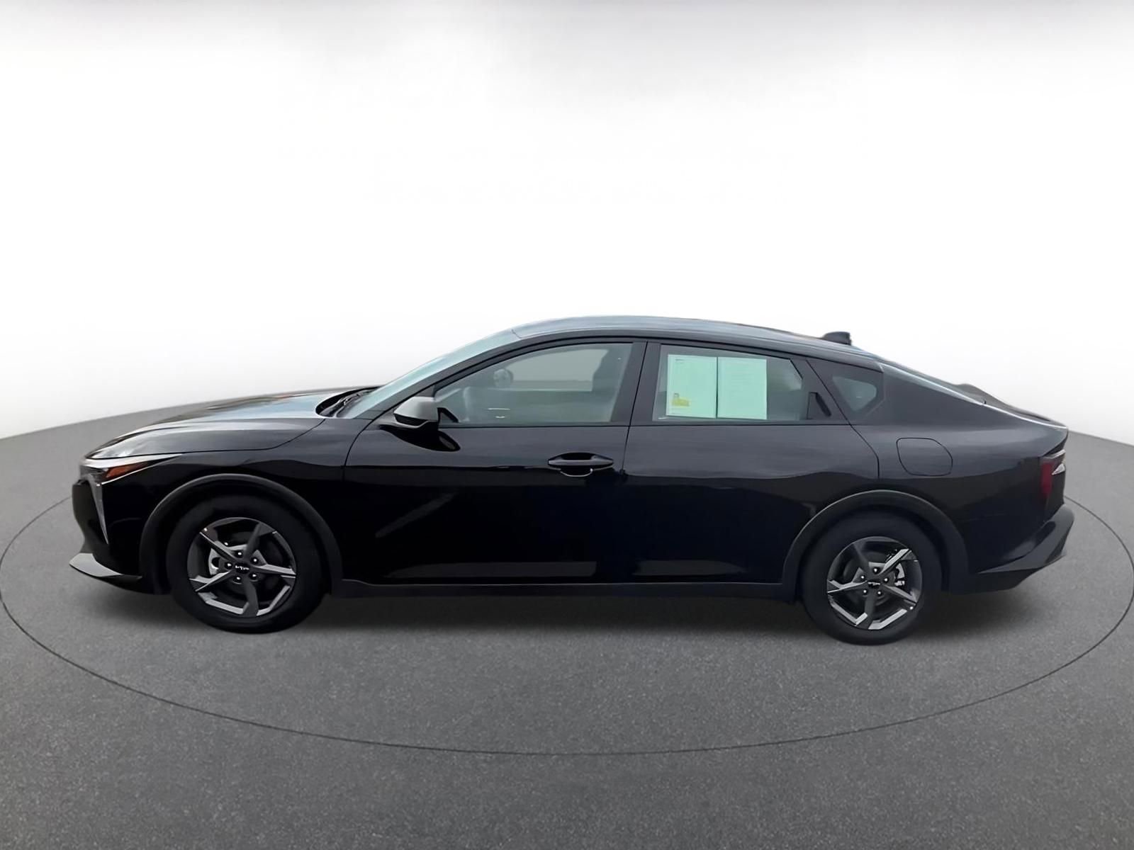 Thumbnail: 2025 Kia K4 - 9