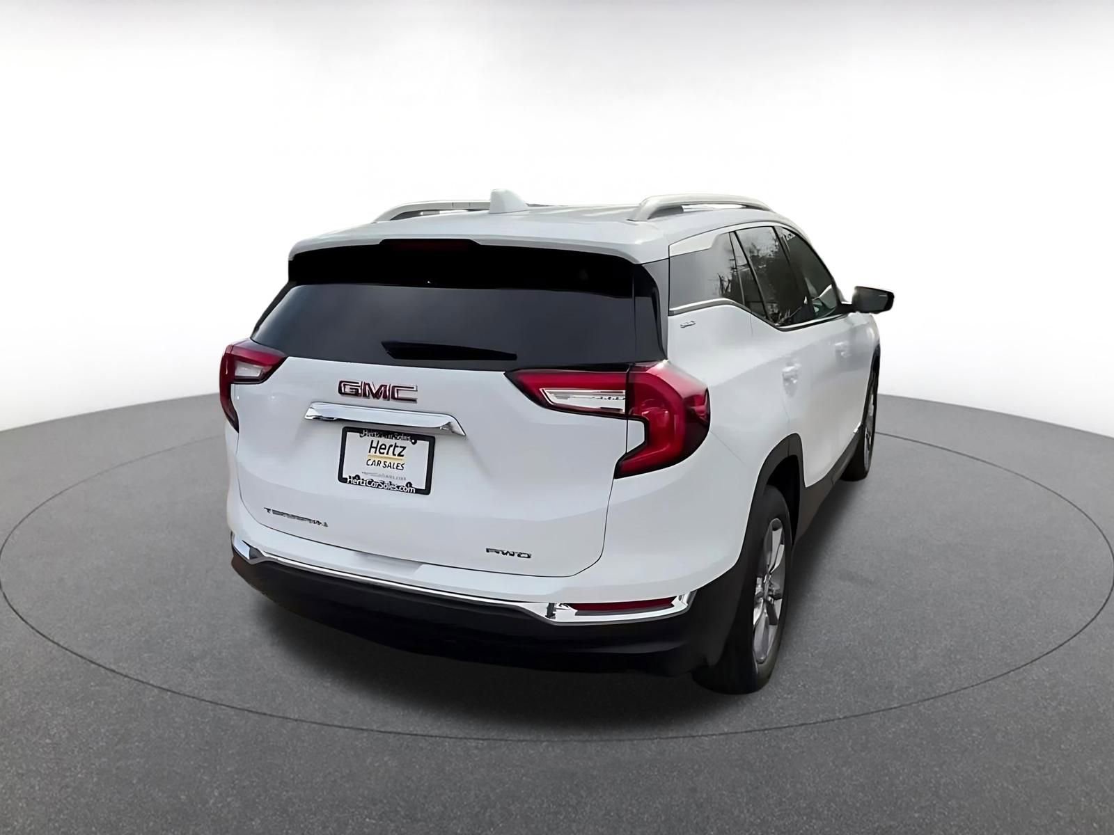 Thumbnail: 2024 GMC Terrain - 15