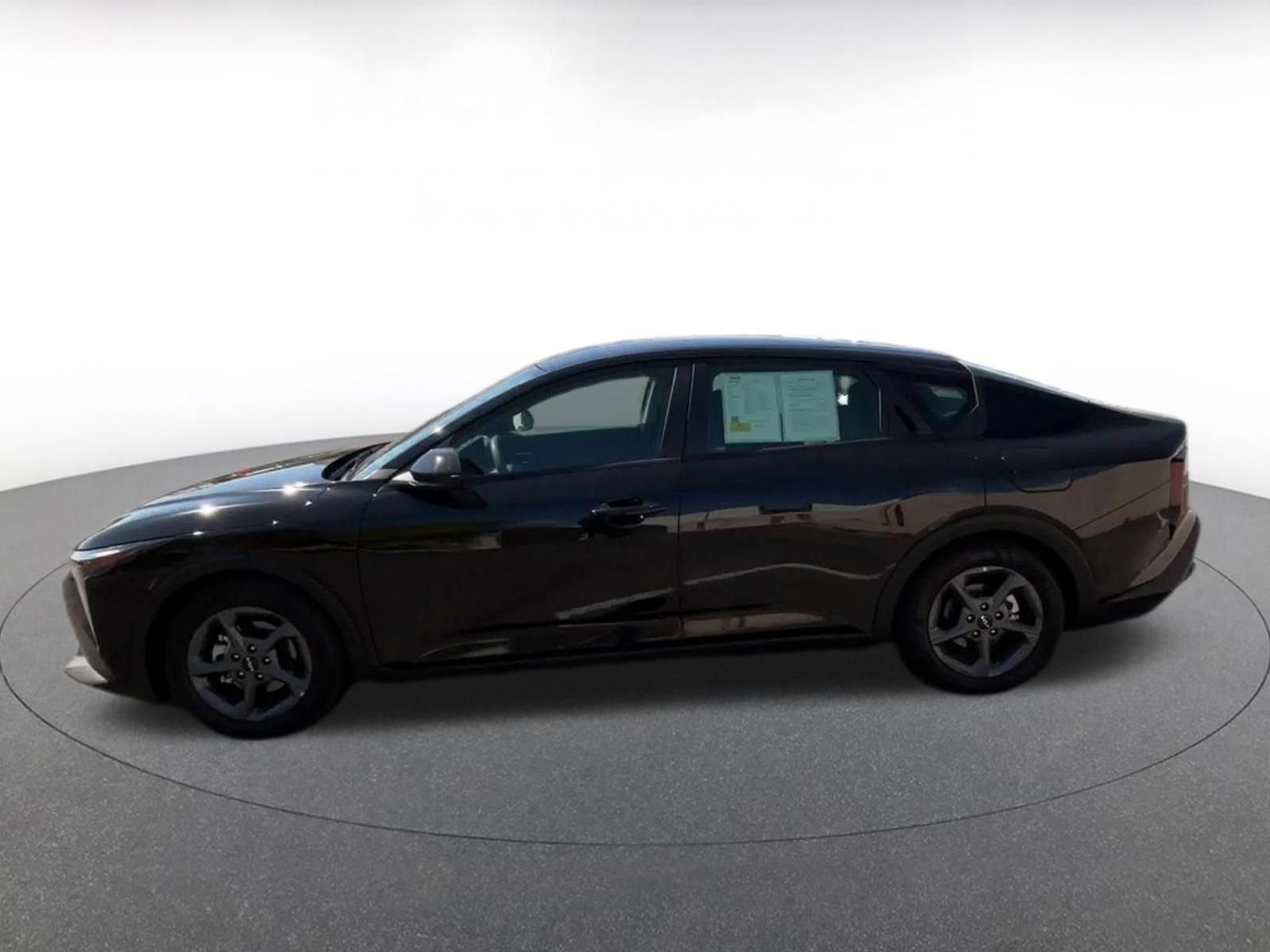 Thumbnail: 2025 Kia K4 - 9