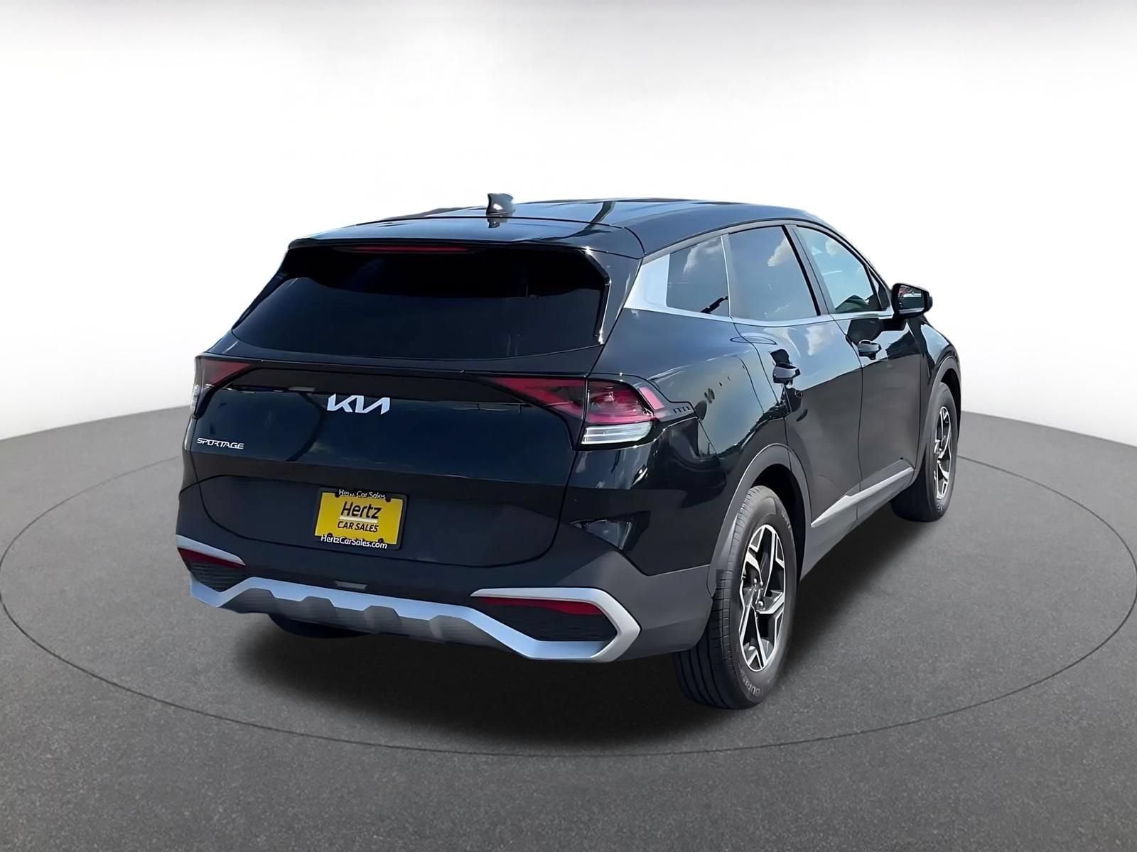 Thumbnail: 2025 Kia Sportage - 14