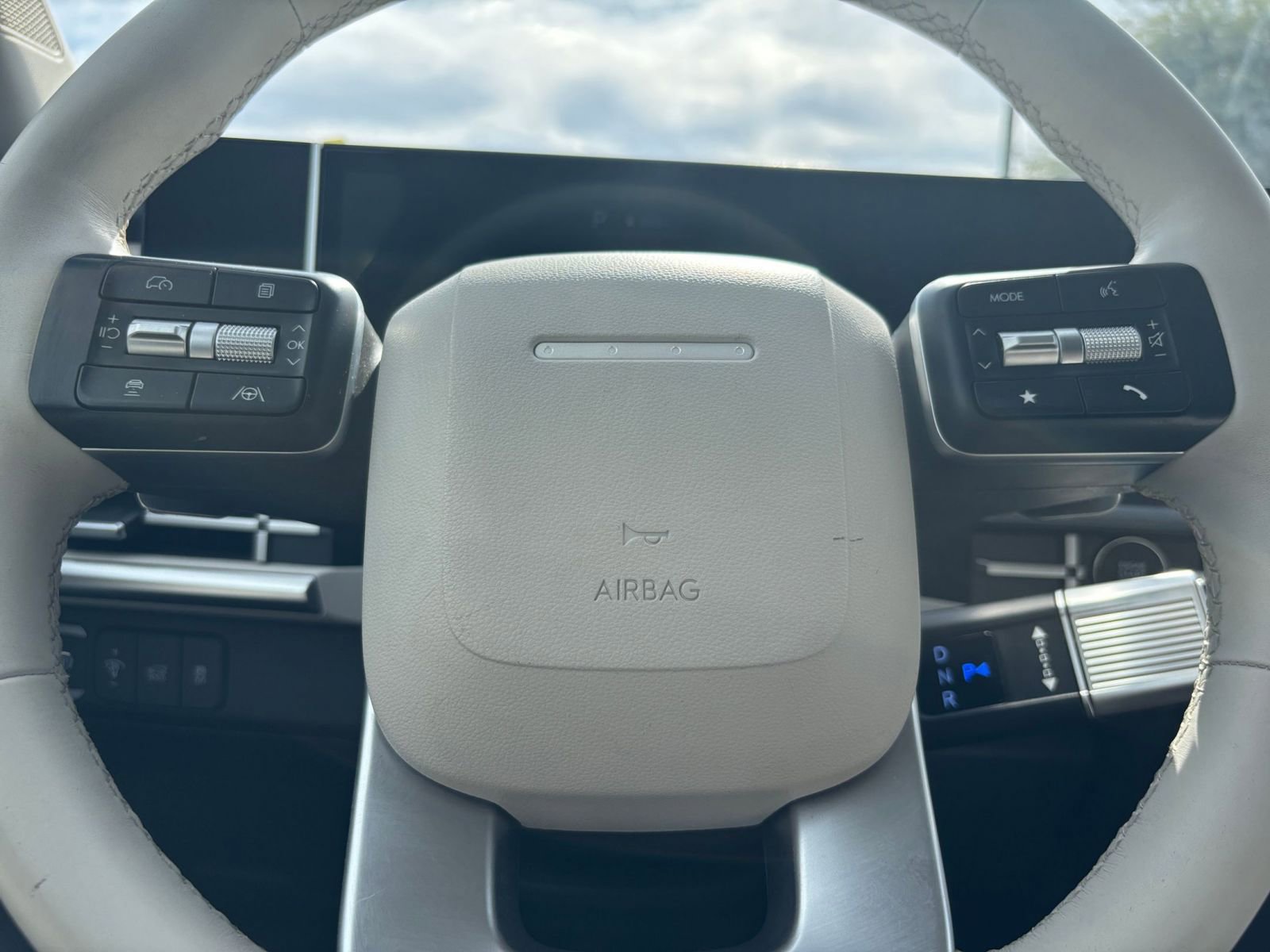 Thumbnail: 2025 Hyundai Santa Fe - 29