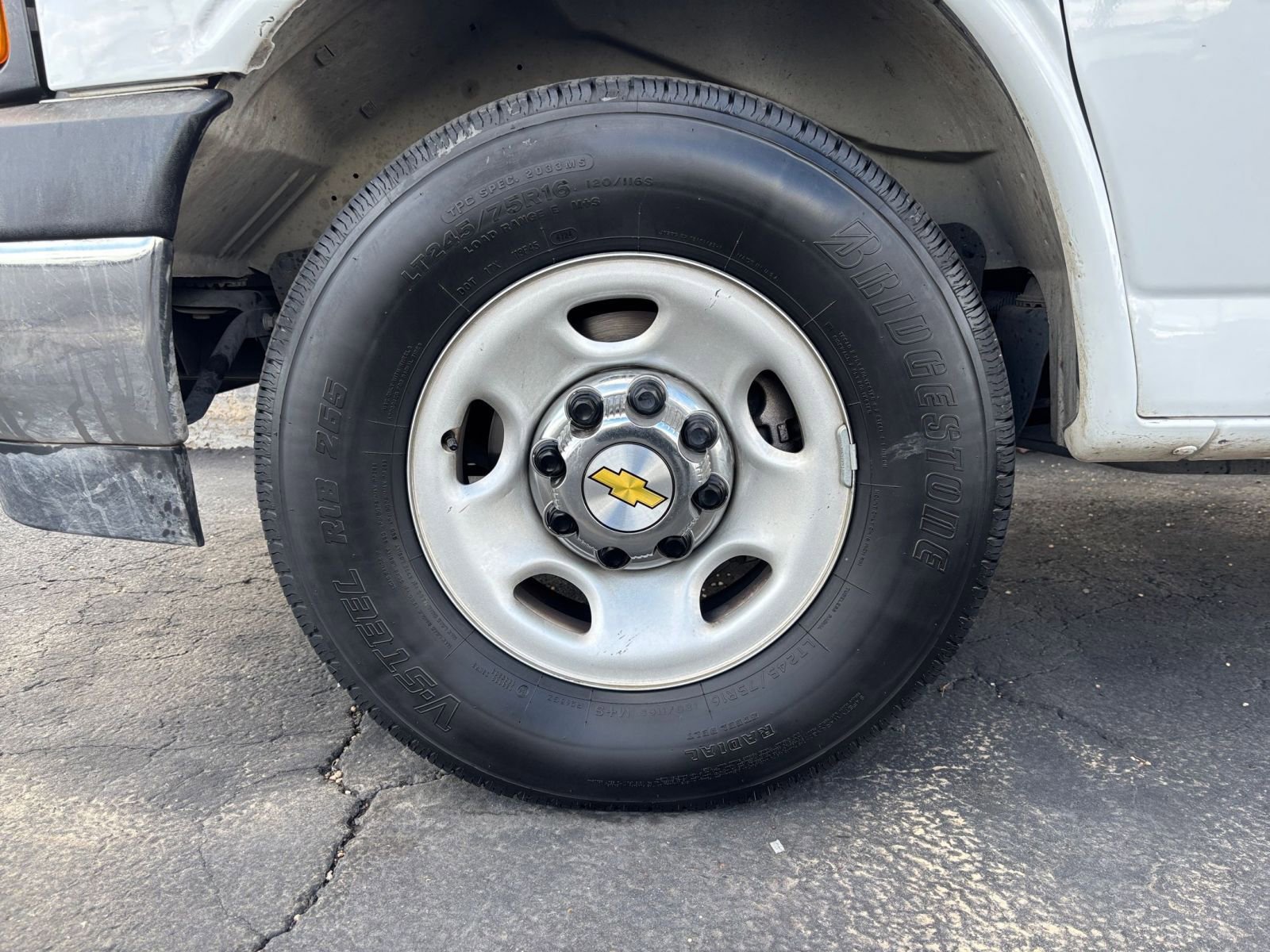 Thumbnail: 2025 Chevrolet Express - 30