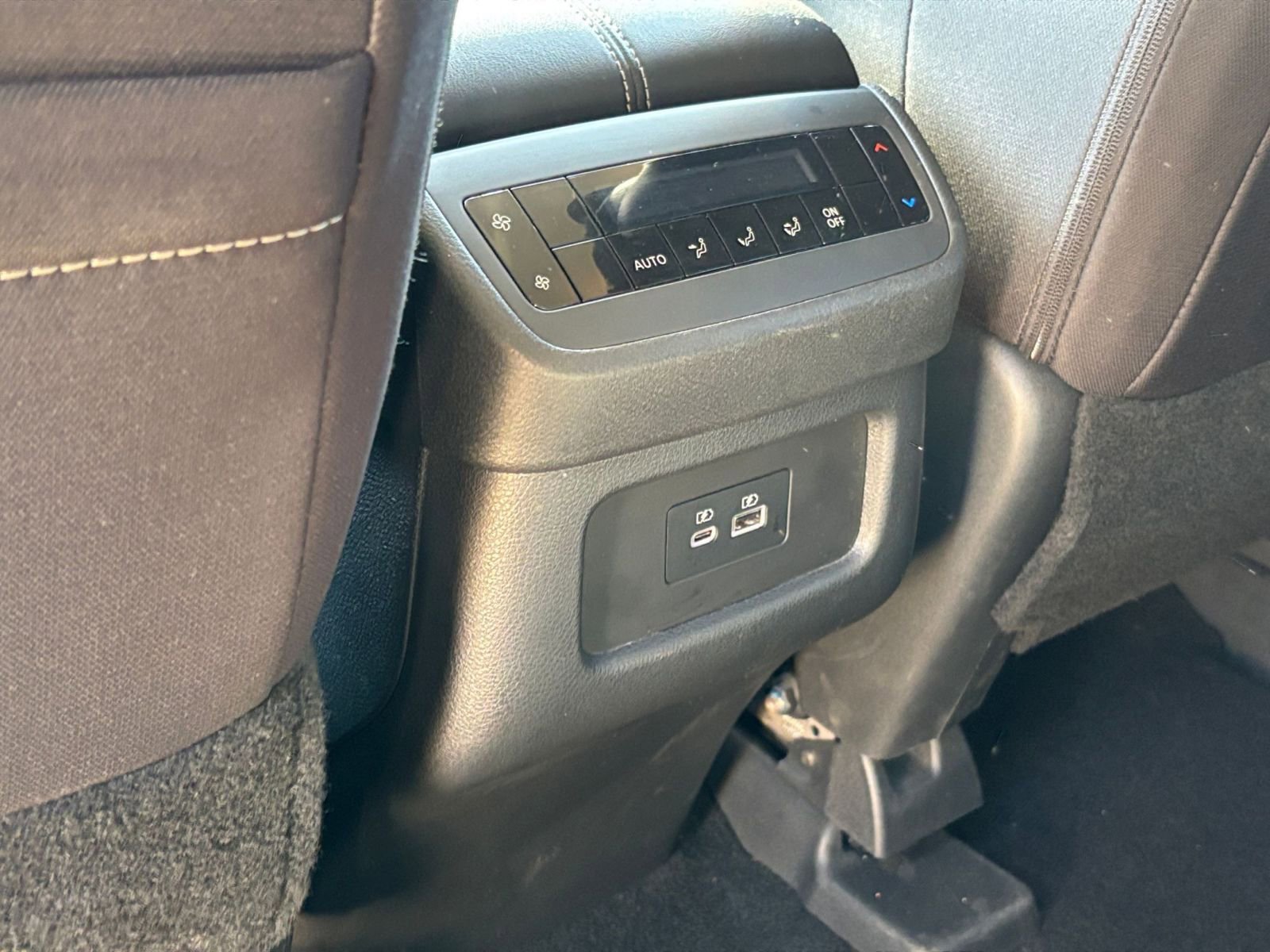 Thumbnail: 2025 Nissan Pathfinder - 27