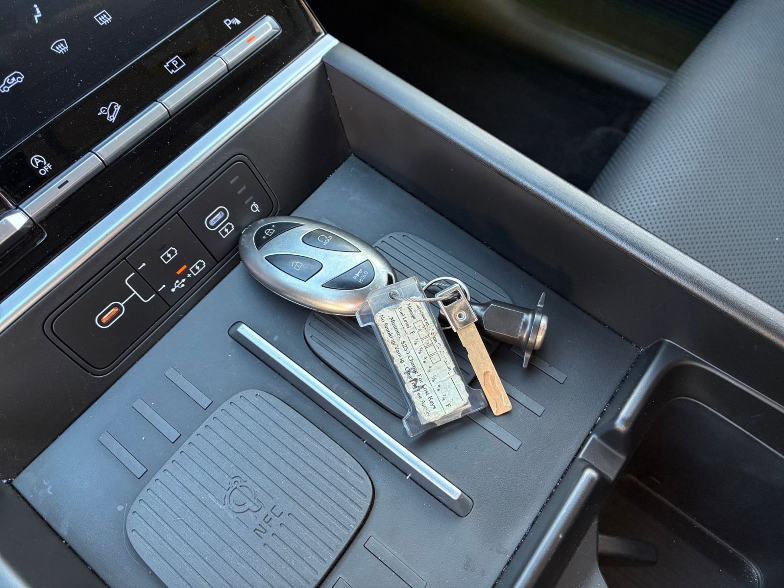 Thumbnail: 2025 Hyundai Santa Fe - 21