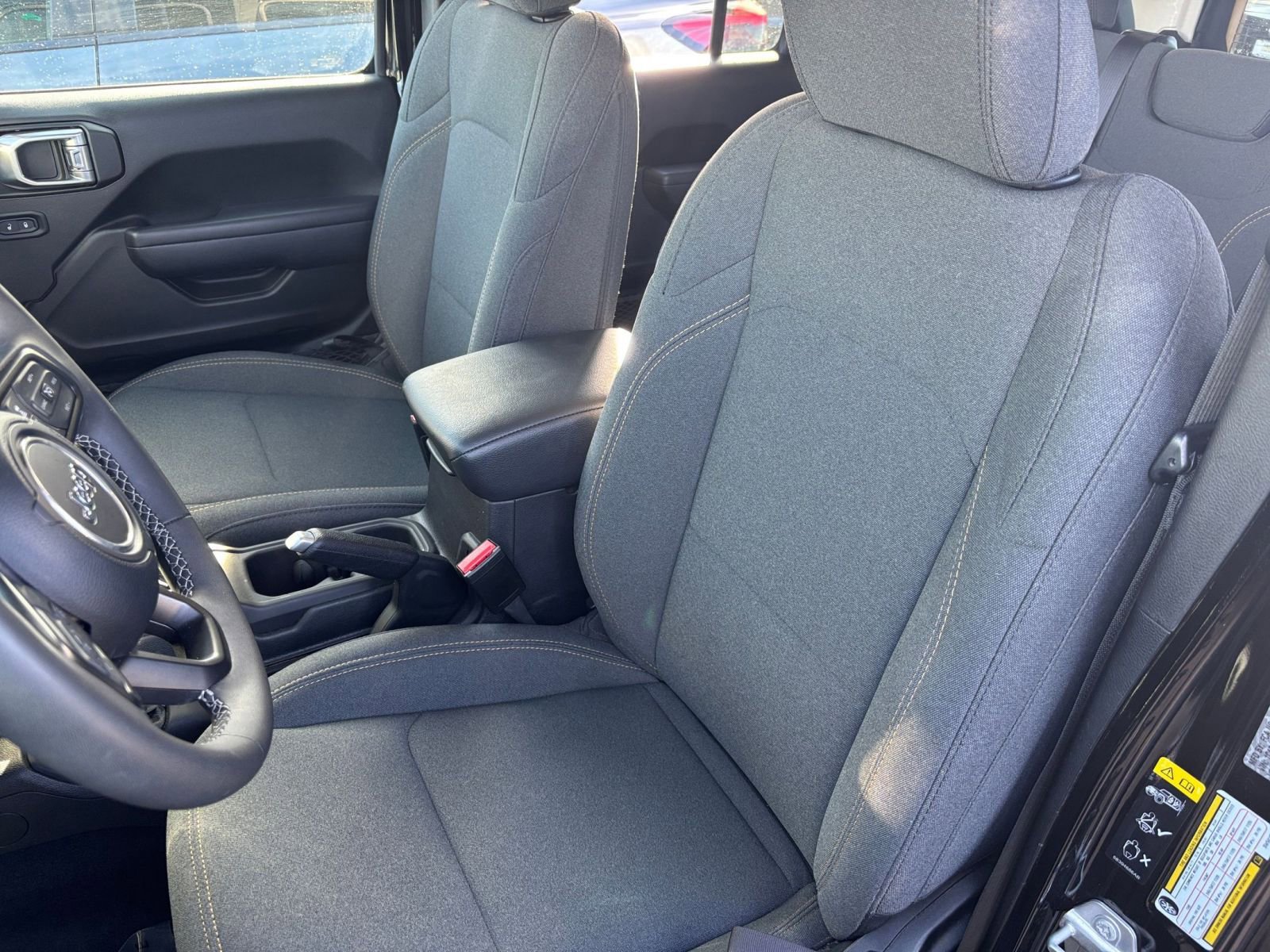 Thumbnail: 2025 Jeep Wrangler - 35