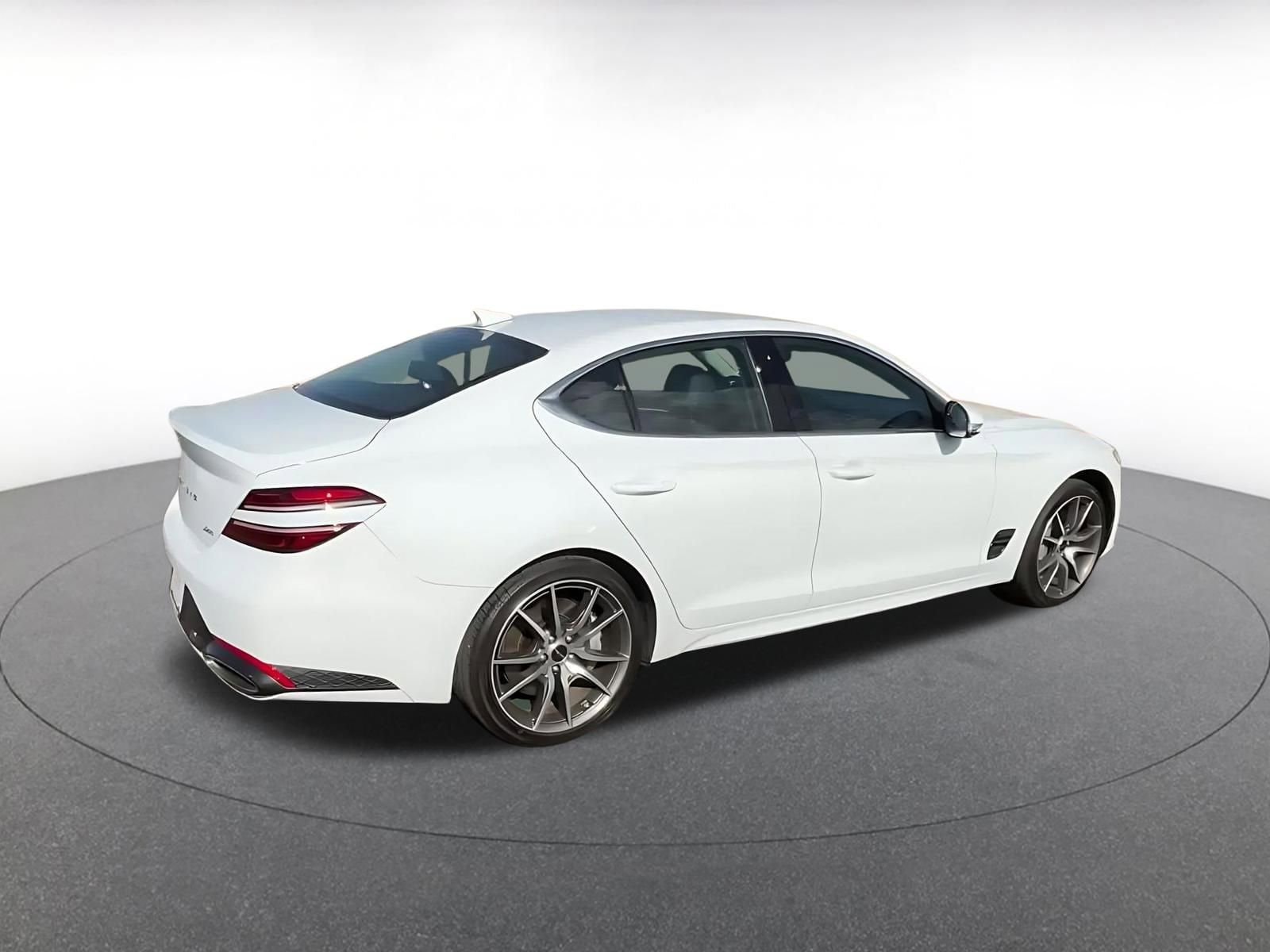 Thumbnail: 2025 Genesis G70 - 15