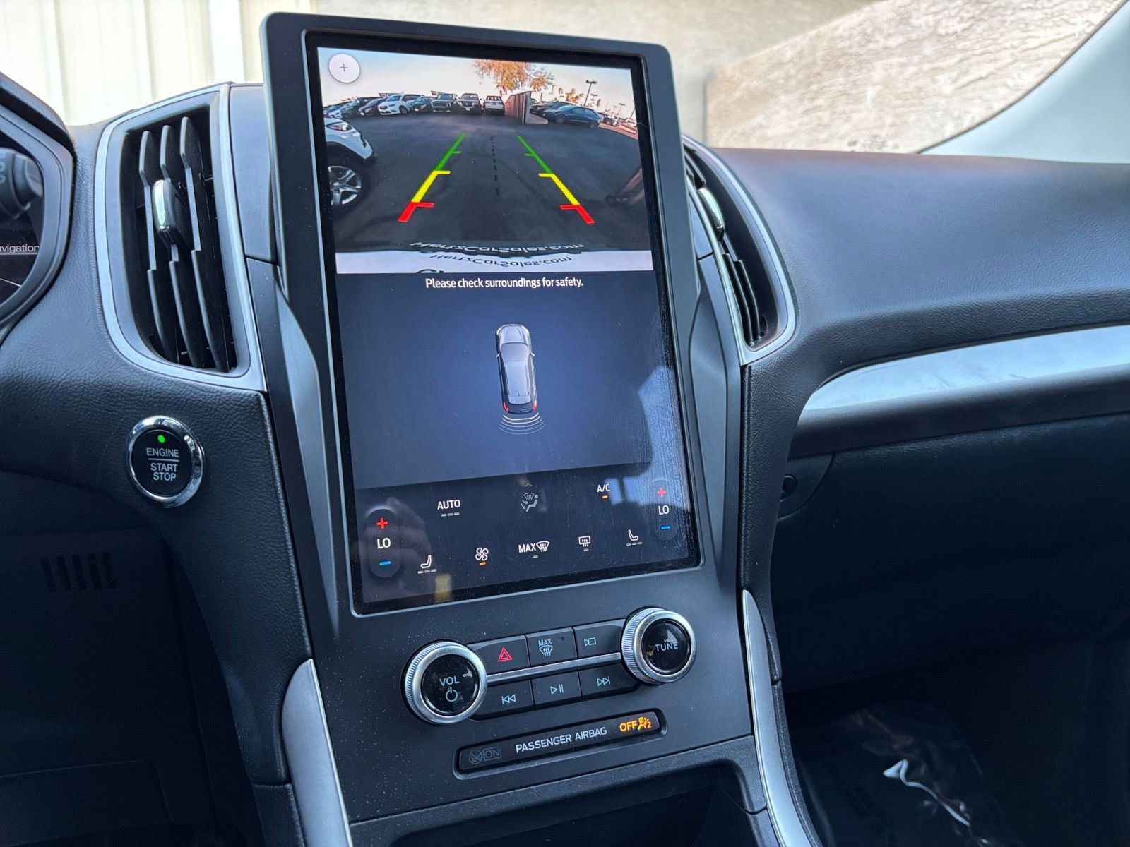 Thumbnail: 2024 Ford Edge - 17