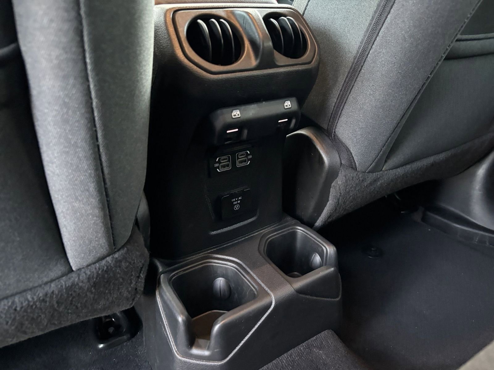 Thumbnail: 2025 Jeep Wrangler - 22
