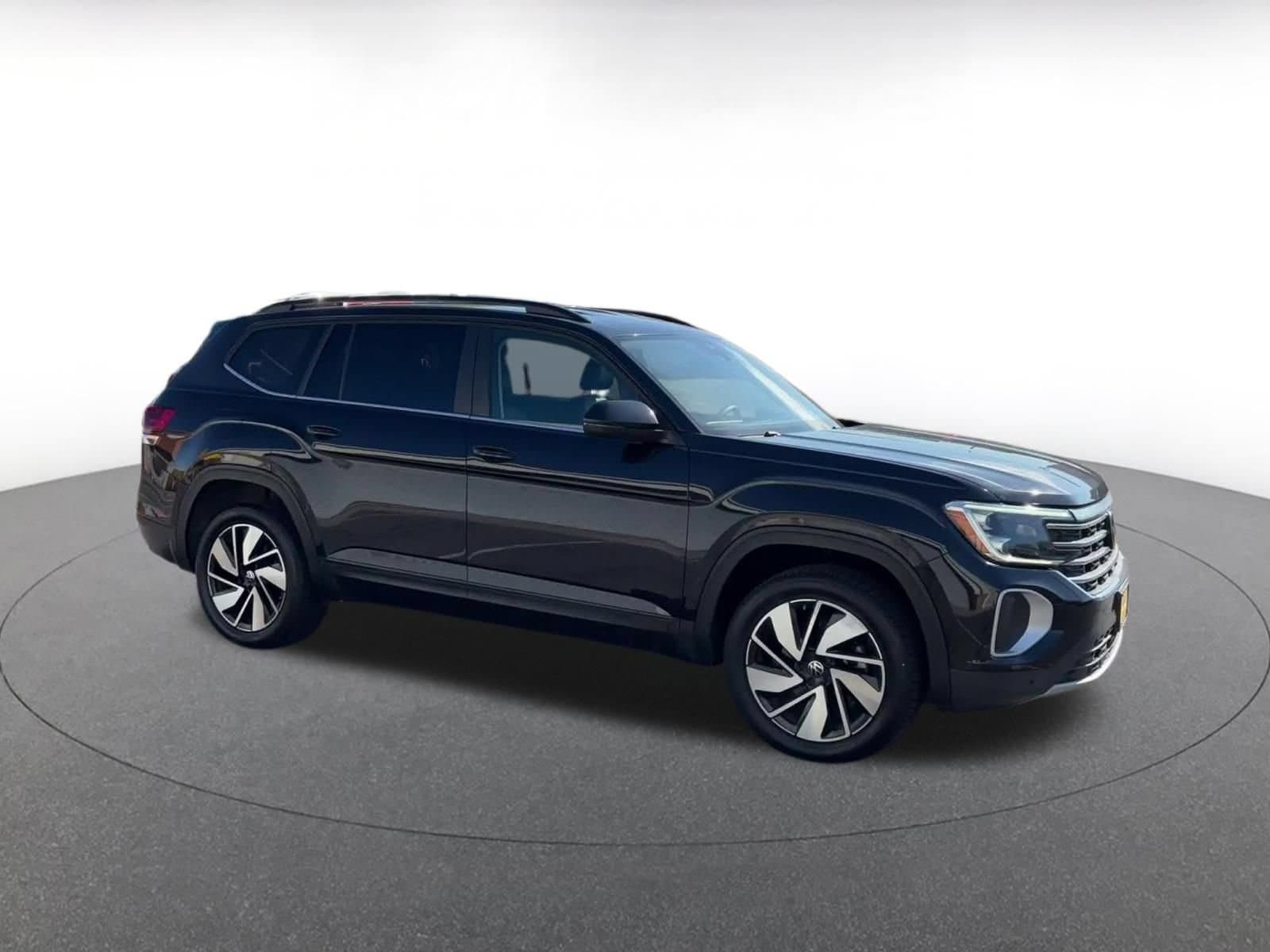 Thumbnail: 2024 Volkswagen Atlas - 2