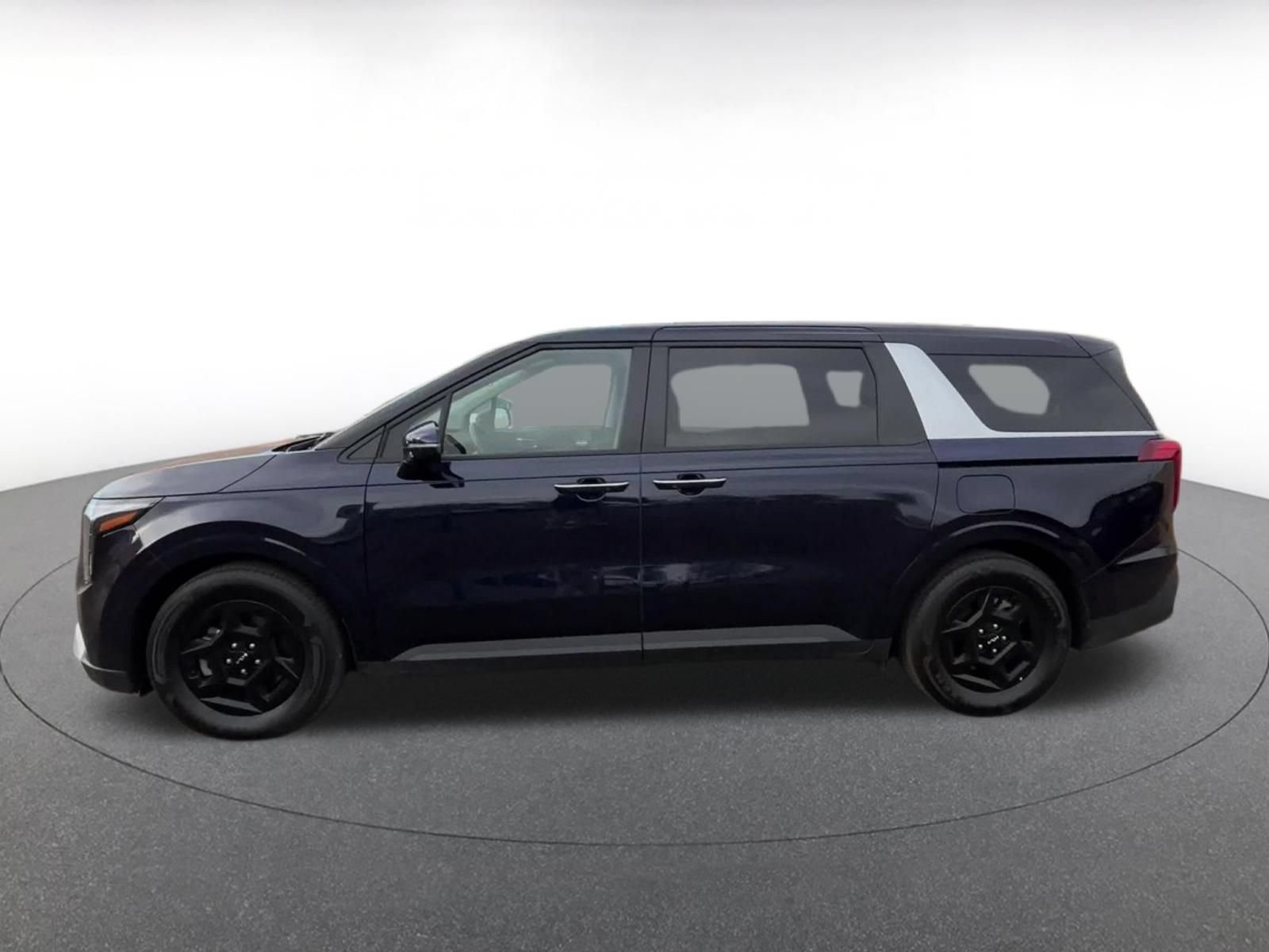 Thumbnail: 2026 Kia Carnival - 9