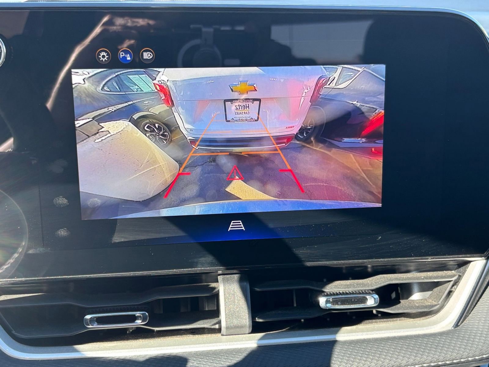 Thumbnail: 2025 Chevrolet Equinox - 24