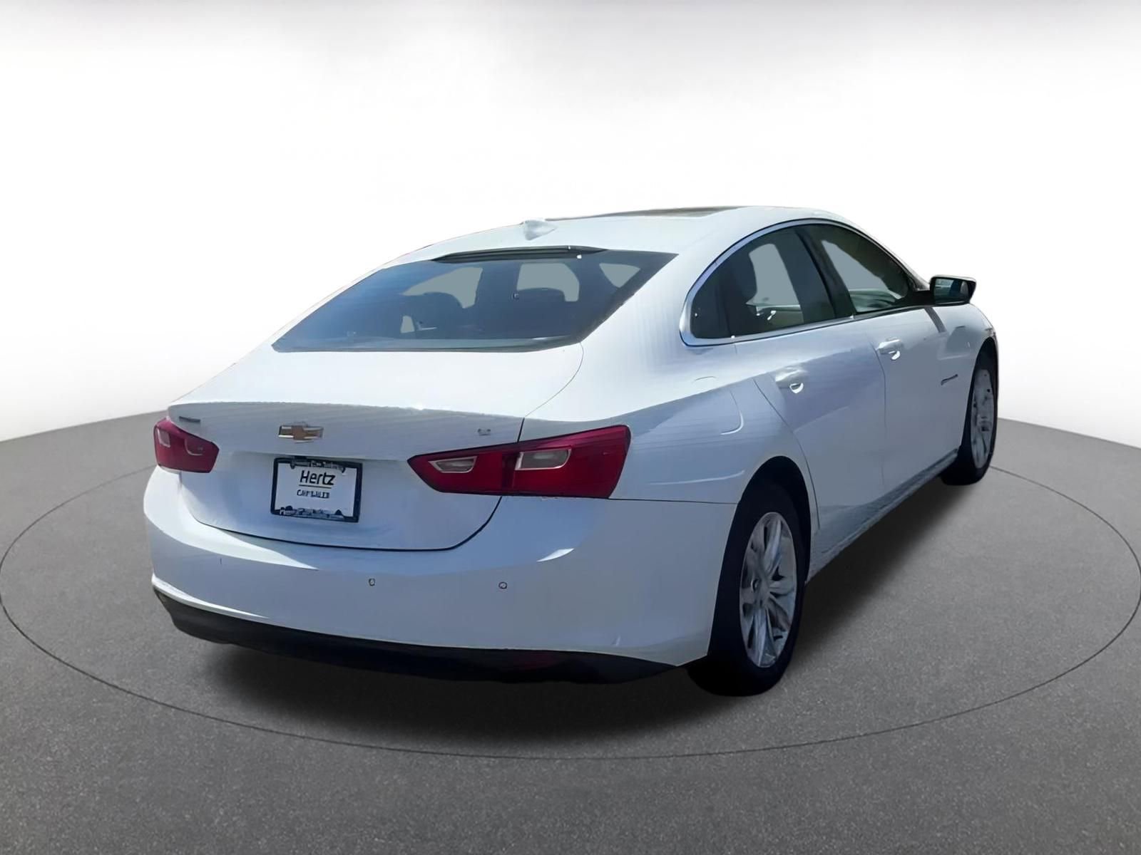 Thumbnail: 2024 Chevrolet Malibu - 13