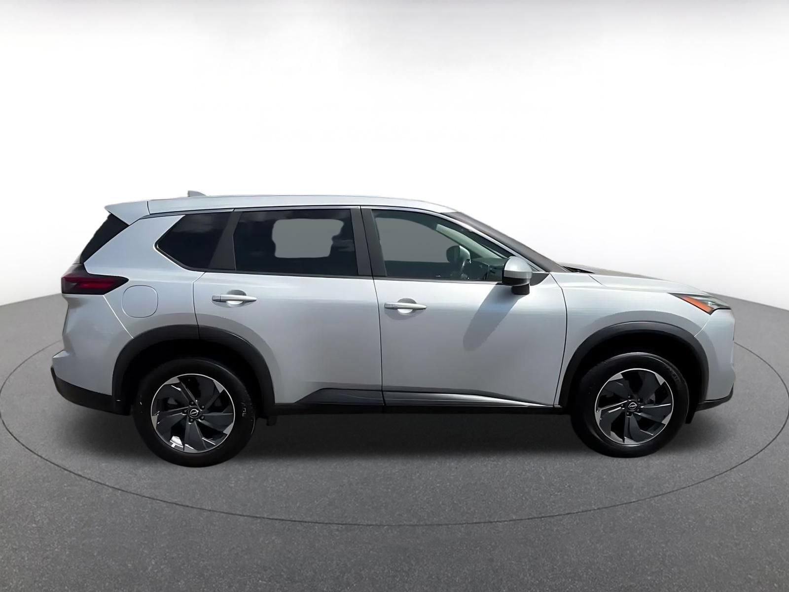 Thumbnail: 2025 Nissan Rogue - 15
