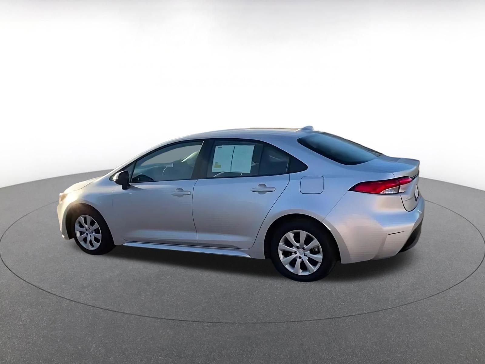 Thumbnail: 2025 Toyota Corolla - 9