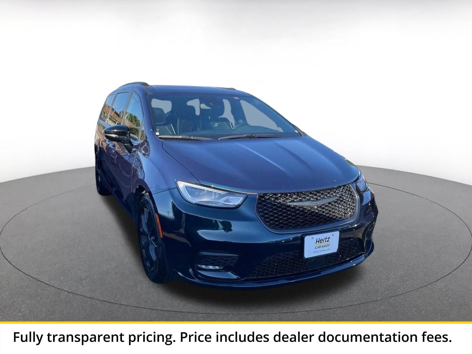 Thumbnail: 2025 Chrysler Pacifica - 1