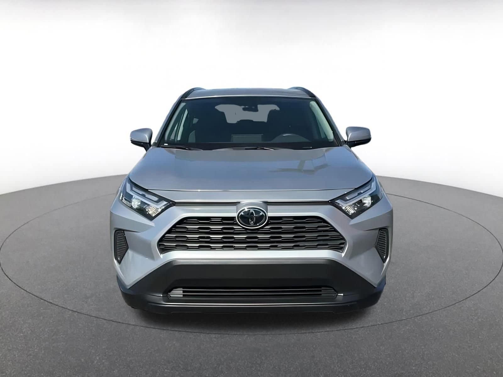 Thumbnail: 2025 Toyota RAV4 - 4