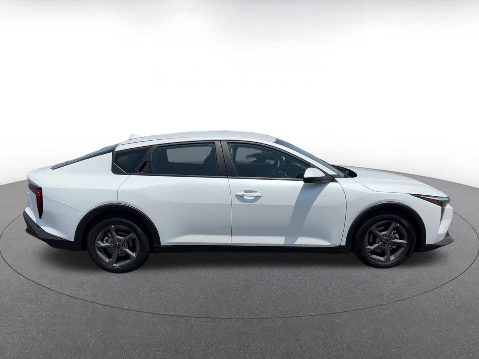 Thumbnail: 2026 Kia K4 - 16
