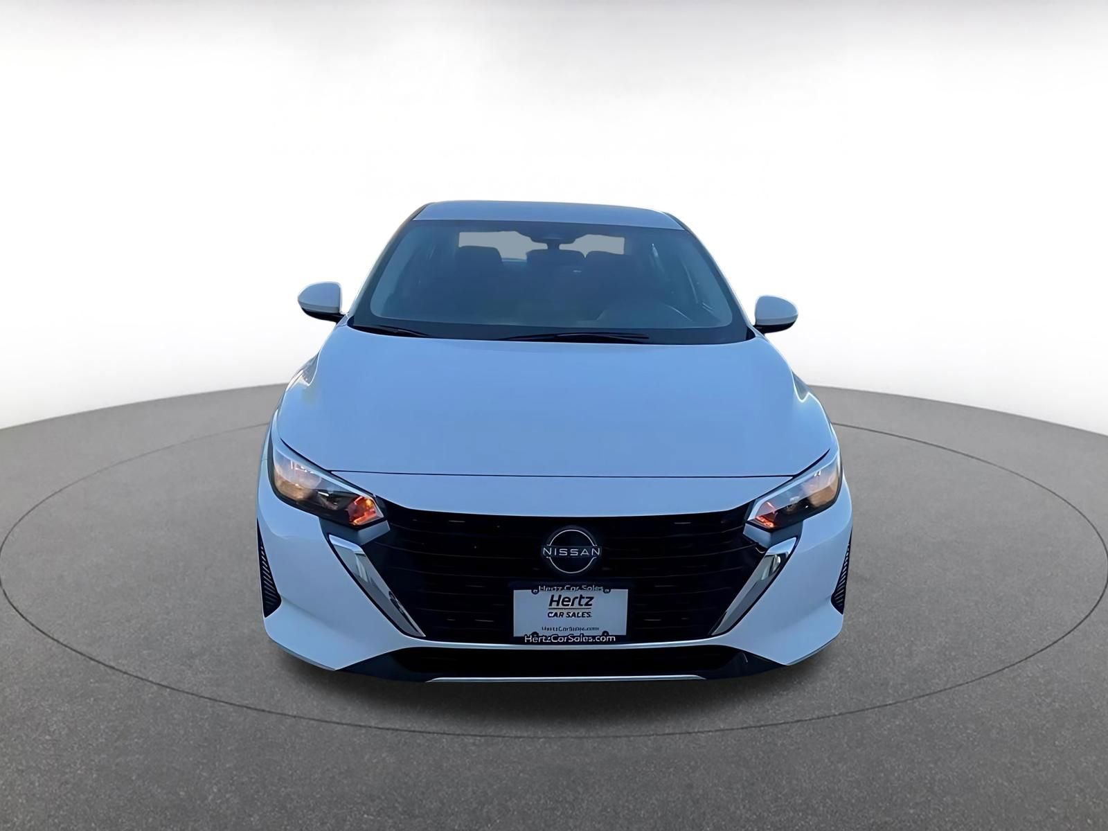 Thumbnail: 2025 Nissan Sentra - 4