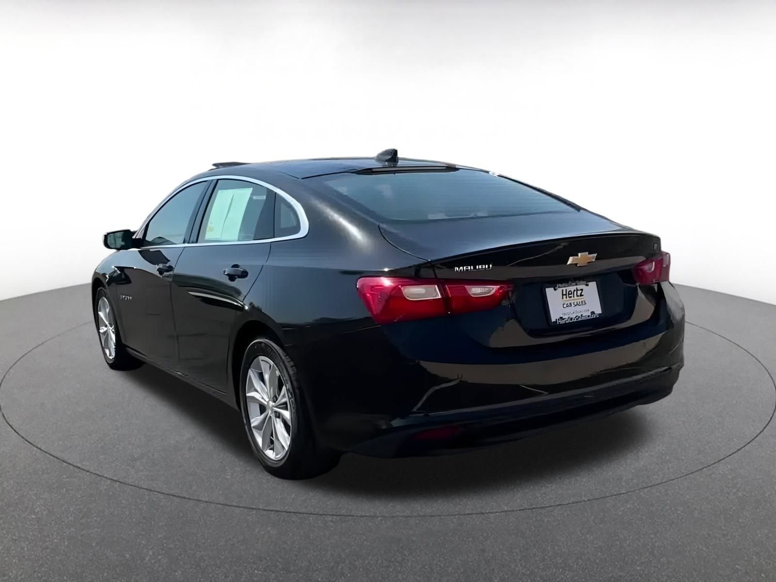 Thumbnail: 2023 Chevrolet Malibu - 11