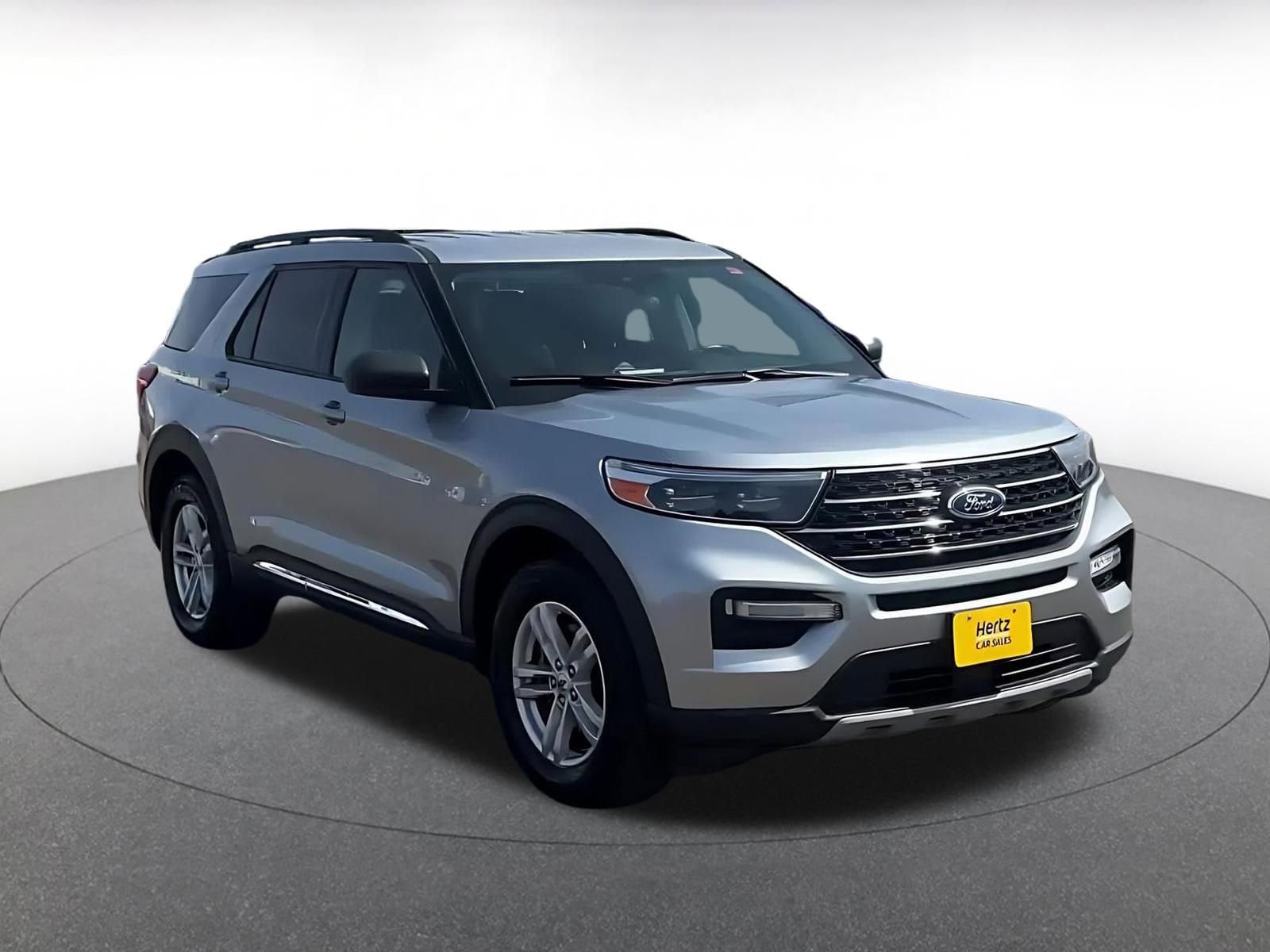 Thumbnail: 2023 Ford Explorer - 3