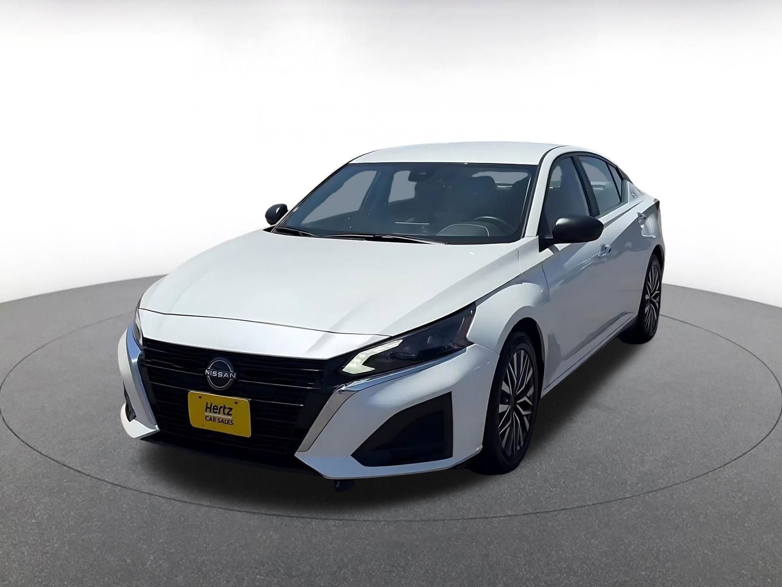 Thumbnail: 2025 Nissan Altima - 7