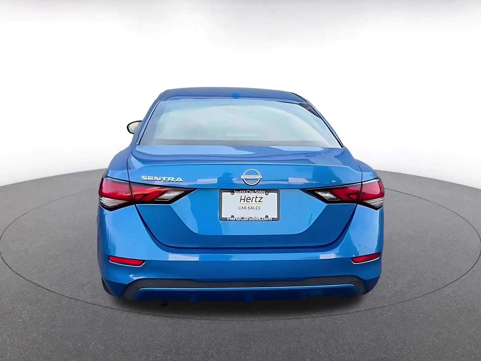 Thumbnail: 2025 Nissan Sentra - 10