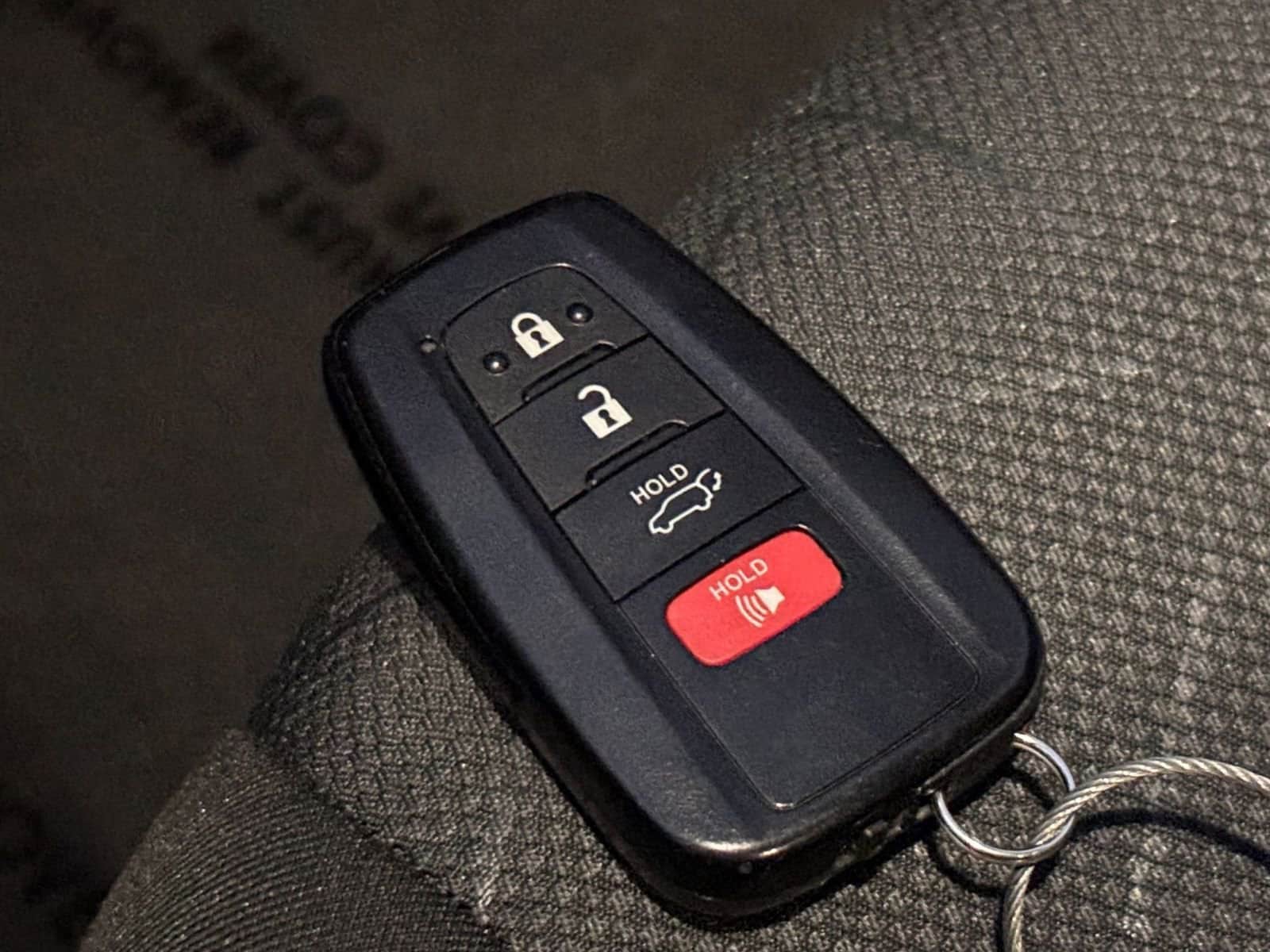 Thumbnail: 2025 Toyota RAV4 - 23