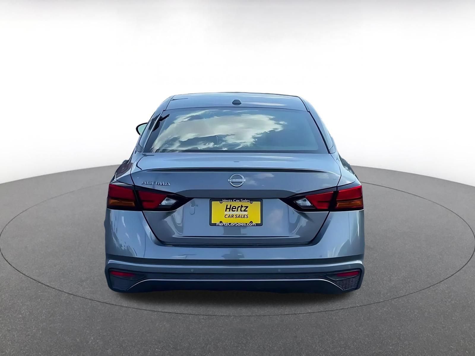 Thumbnail: 2025 Nissan Altima - 12