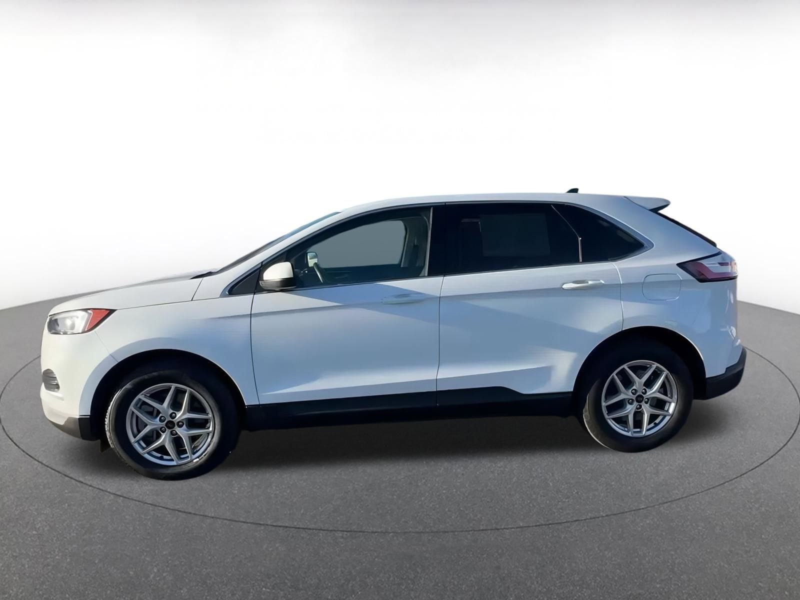 Thumbnail: 2024 Ford Edge - 9