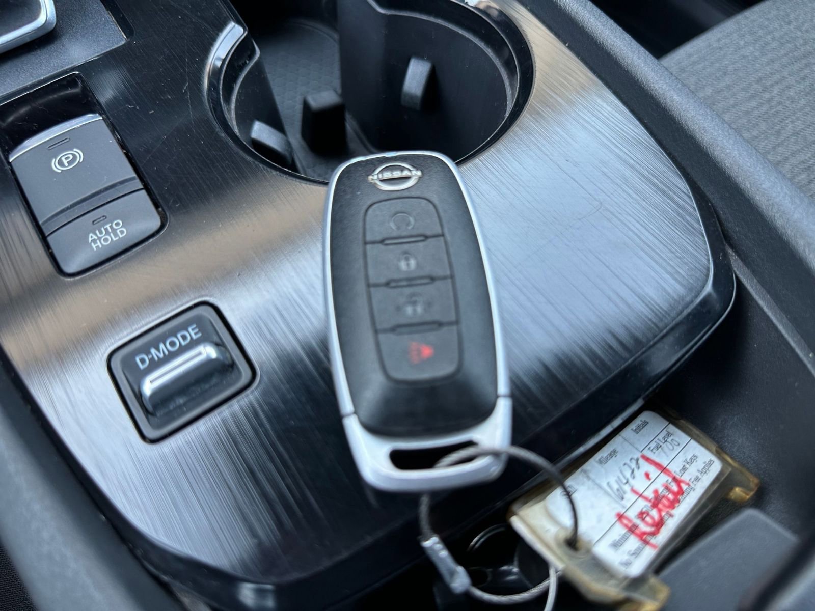 Thumbnail: 2023 Nissan Rogue - 21