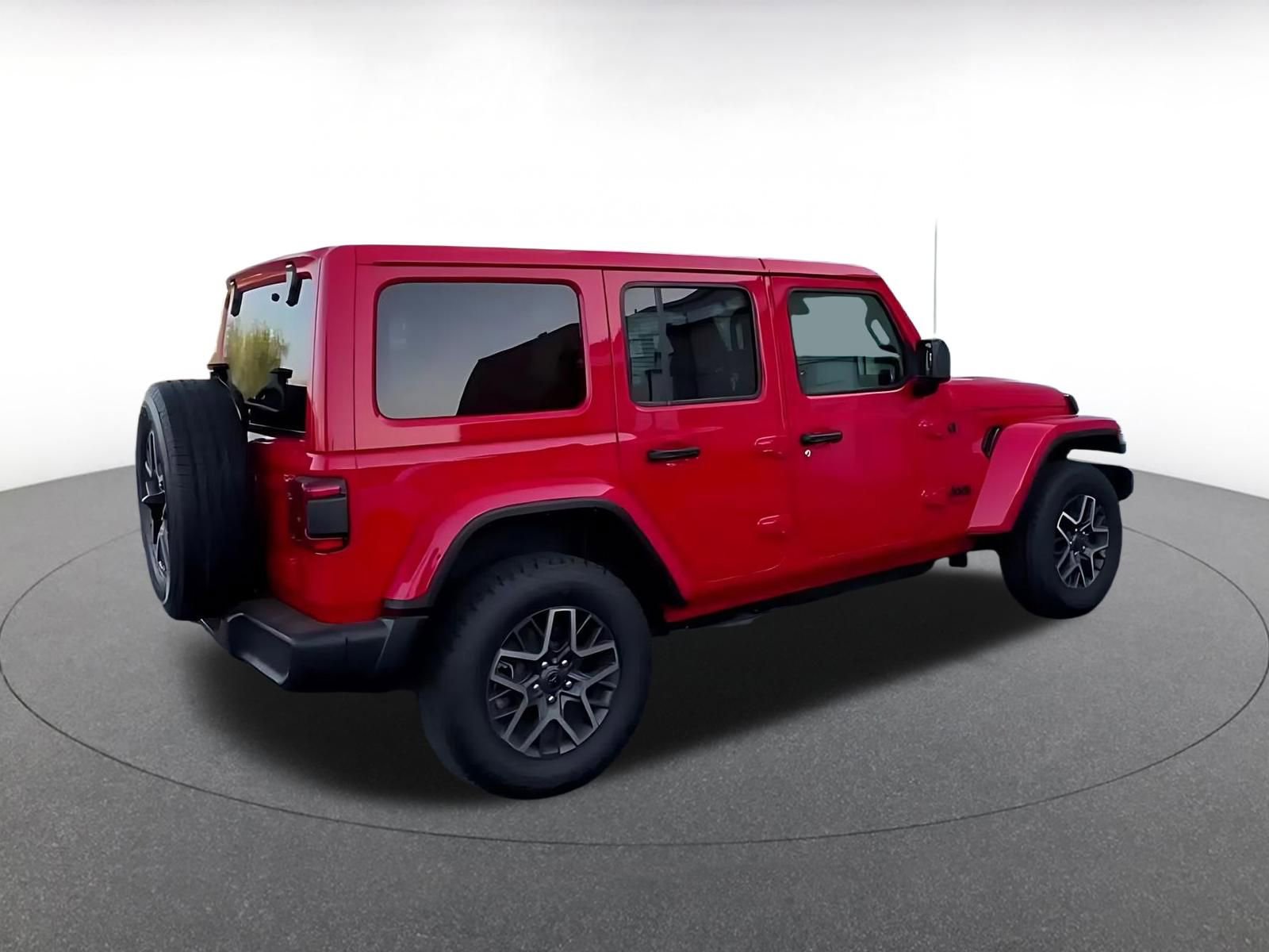 Thumbnail: 2025 Jeep Wrangler - 14