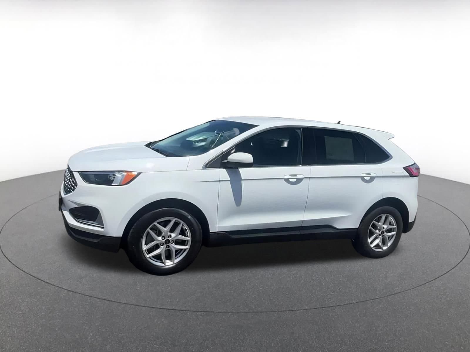 Image 7 of 2024 Ford Edge SEL SUV