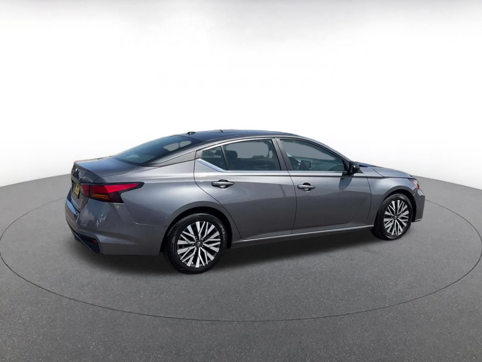 Thumbnail: 2026 Nissan Altima - 14