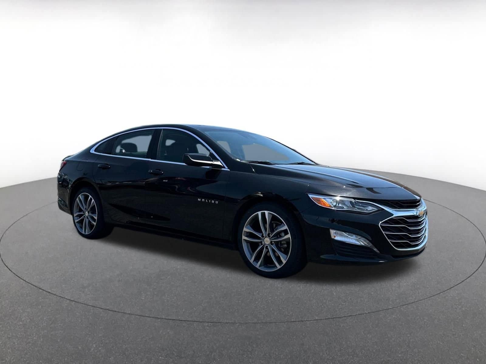Thumbnail: 2024 Chevrolet Malibu - 1