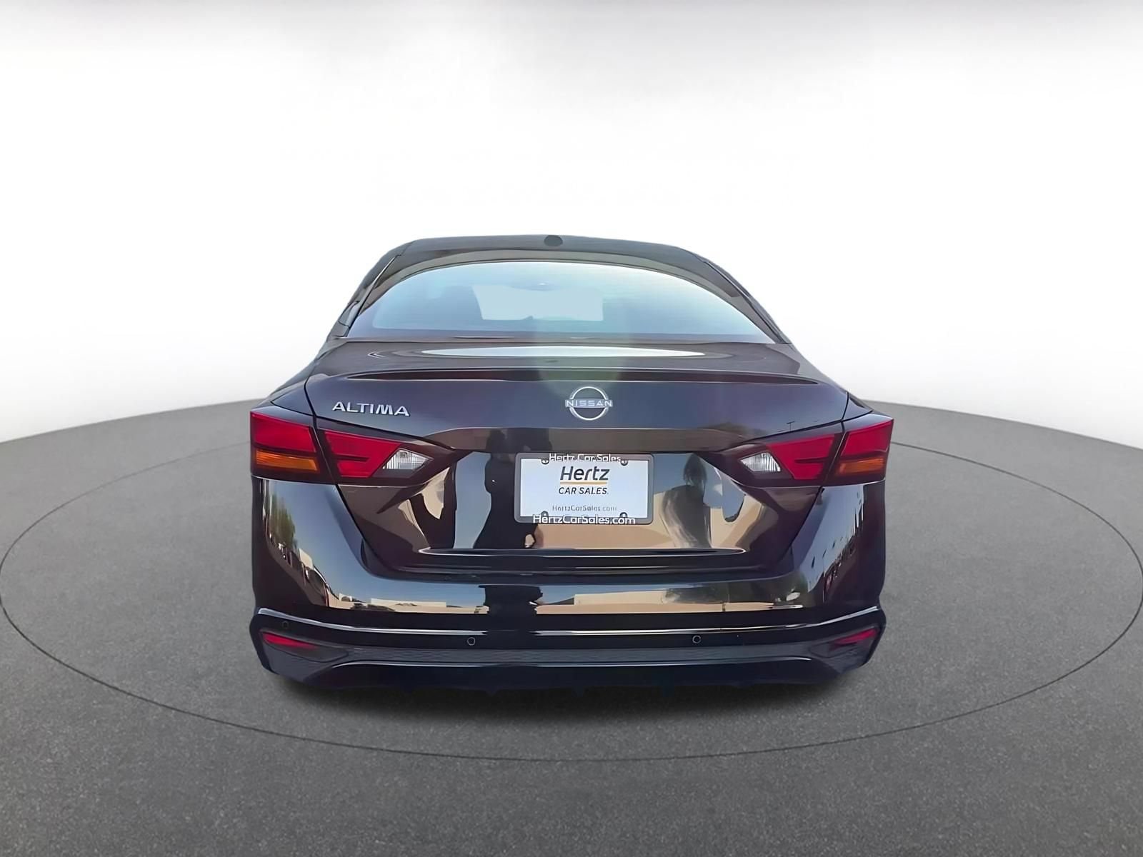 Thumbnail: 2025 Nissan Altima - 12