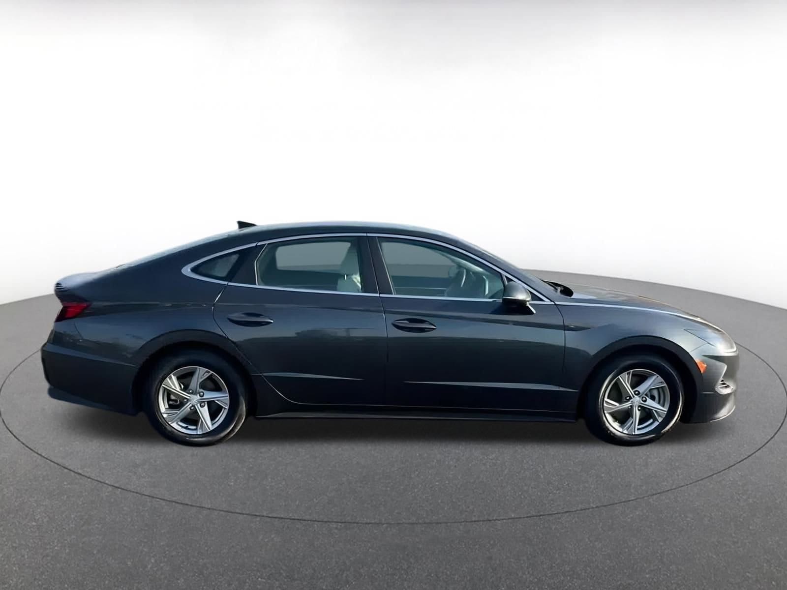 Thumbnail: 2023 Hyundai Sonata - 15