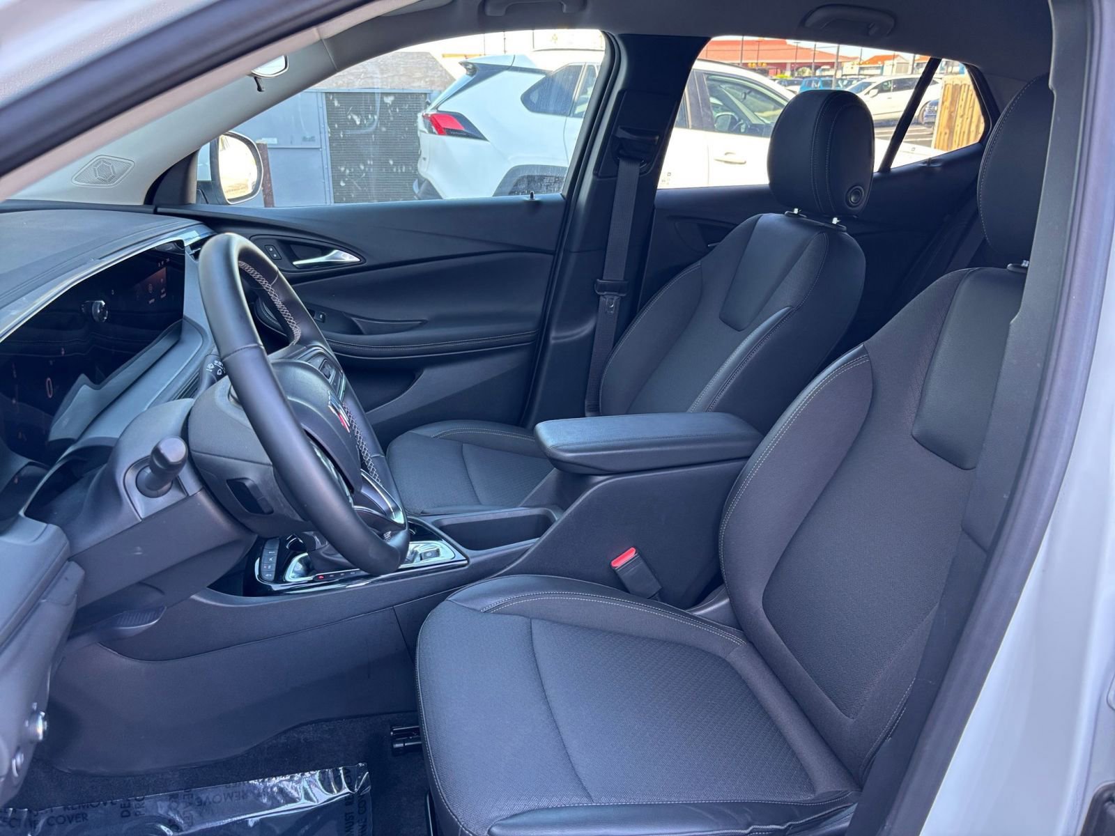 Thumbnail: 2025 Buick Encore GX - 34