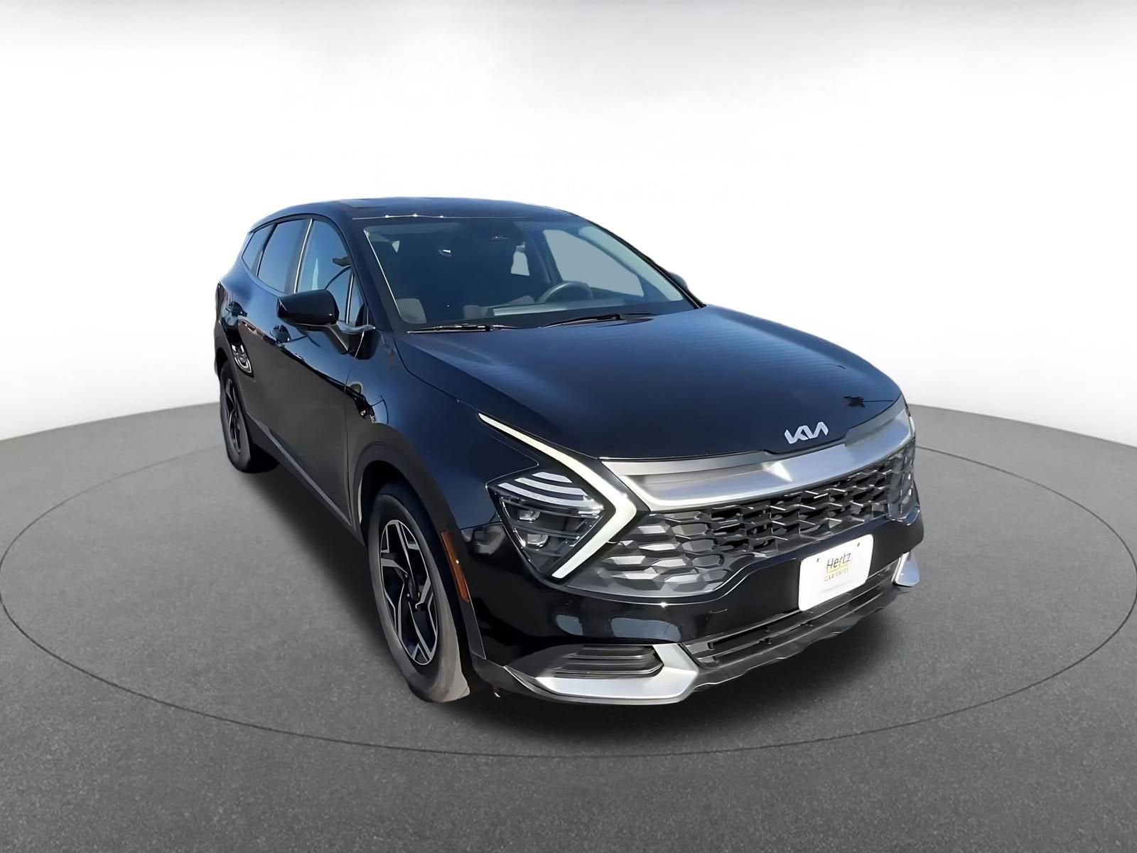 Thumbnail: 2025 Kia Sportage - 3