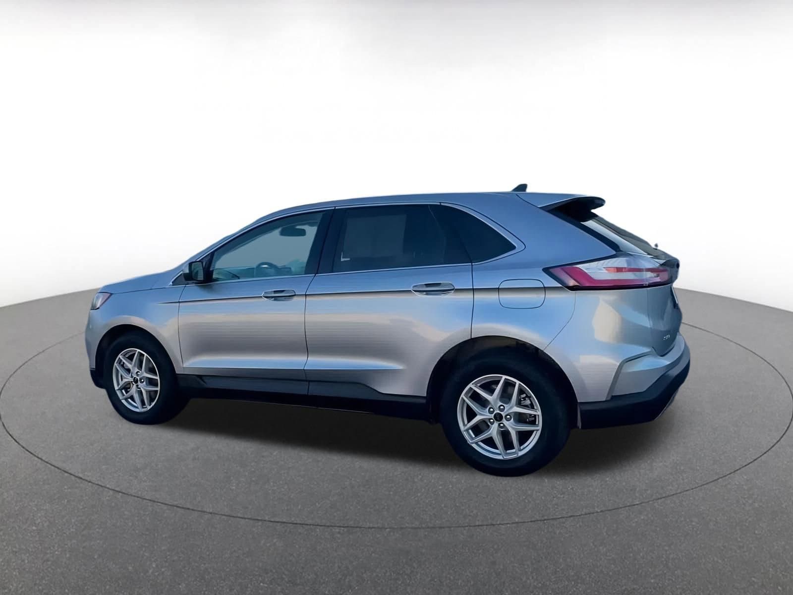 Thumbnail: 2024 Ford Edge - 10
